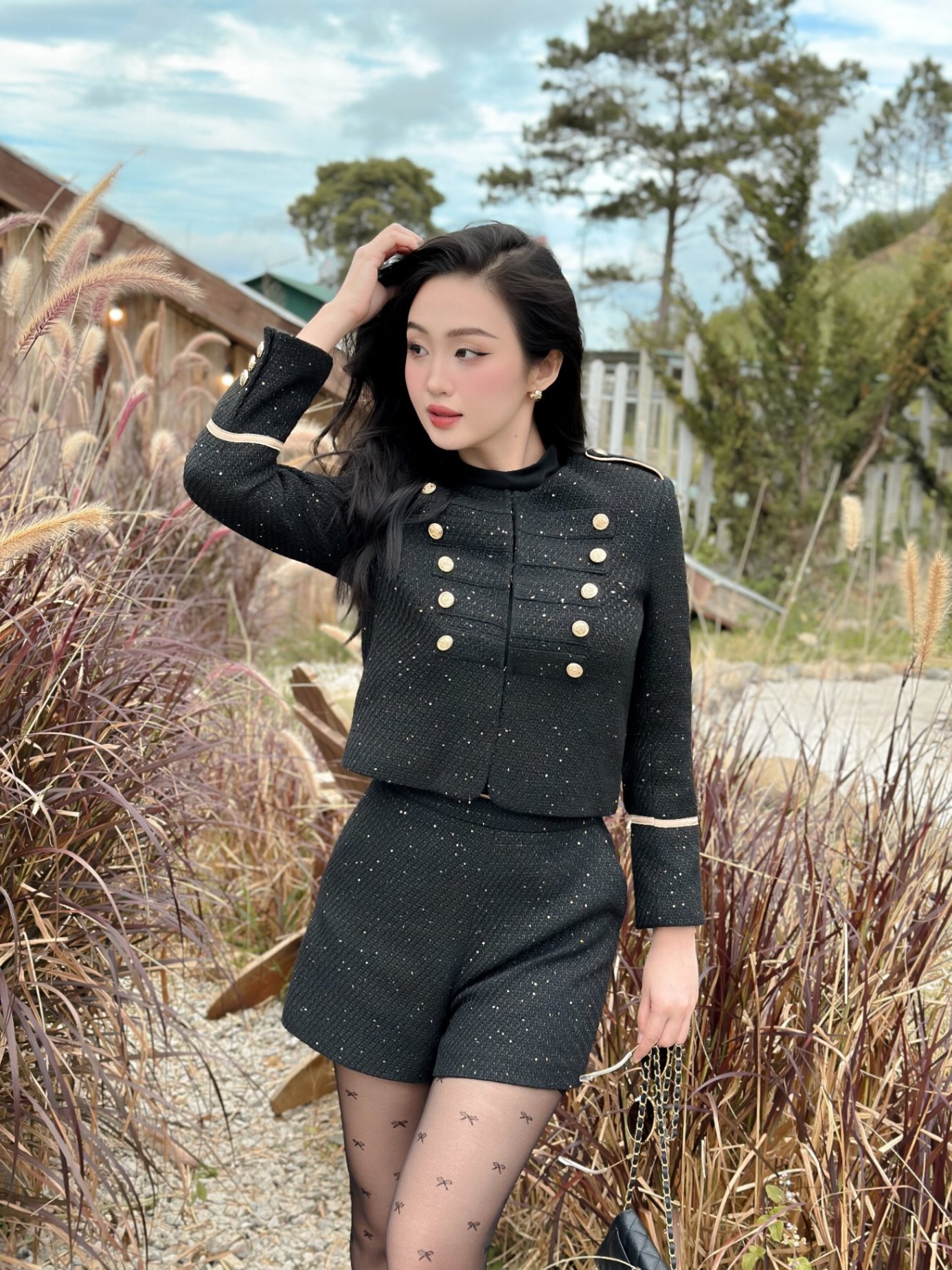 QUẦN ĐÙI TWEED LYCHE