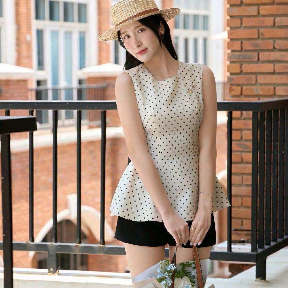 ÁO SÁT NÁCH CỔ TRÒN OCEAN