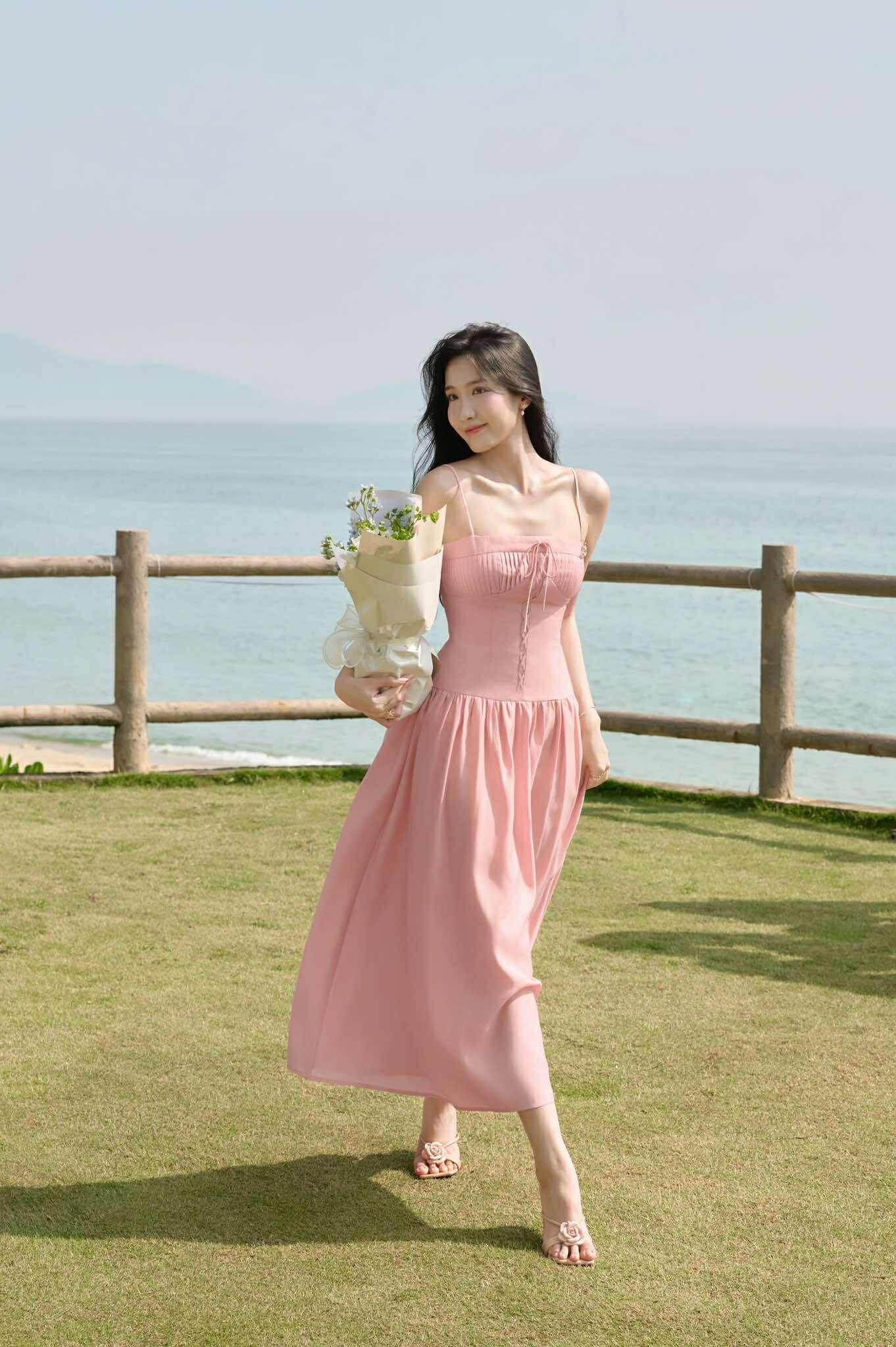 ĐẦM 2 DÂY DÀI CHIẾT EO MAY