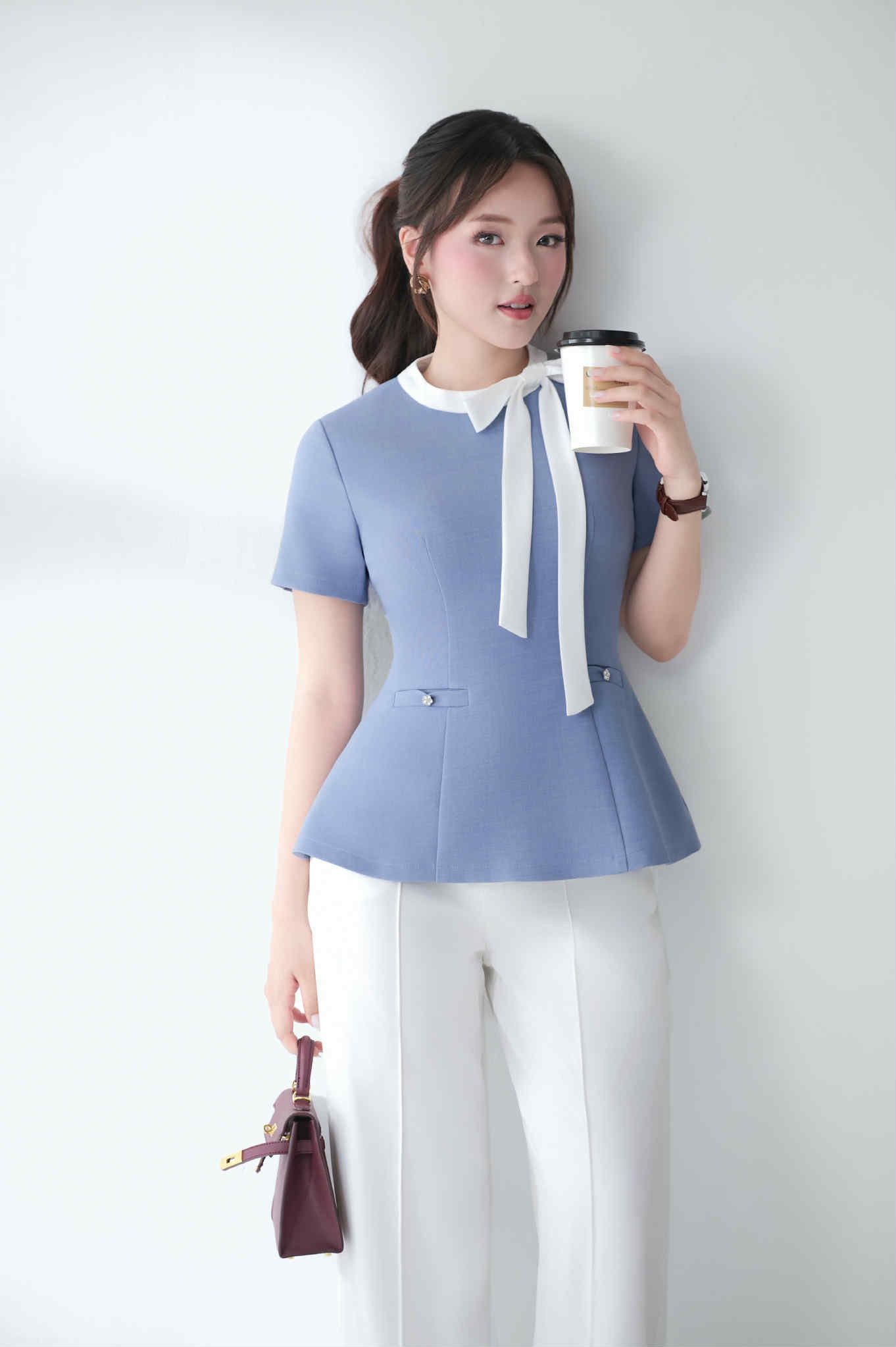 ÁO CỔ NƠ PHỐI TRẮNG ANSEL