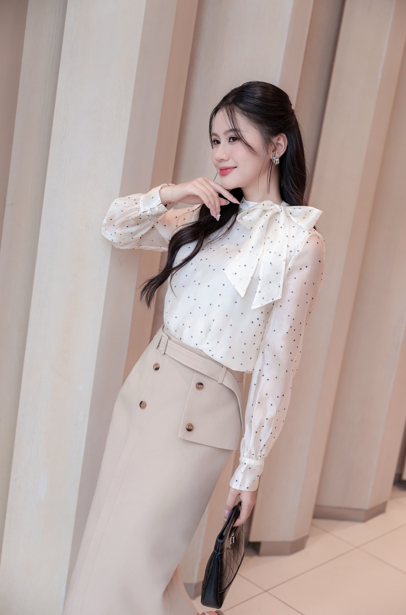 CHÂN VÁY PHỐI VẠT KÈM ĐAI LIOR