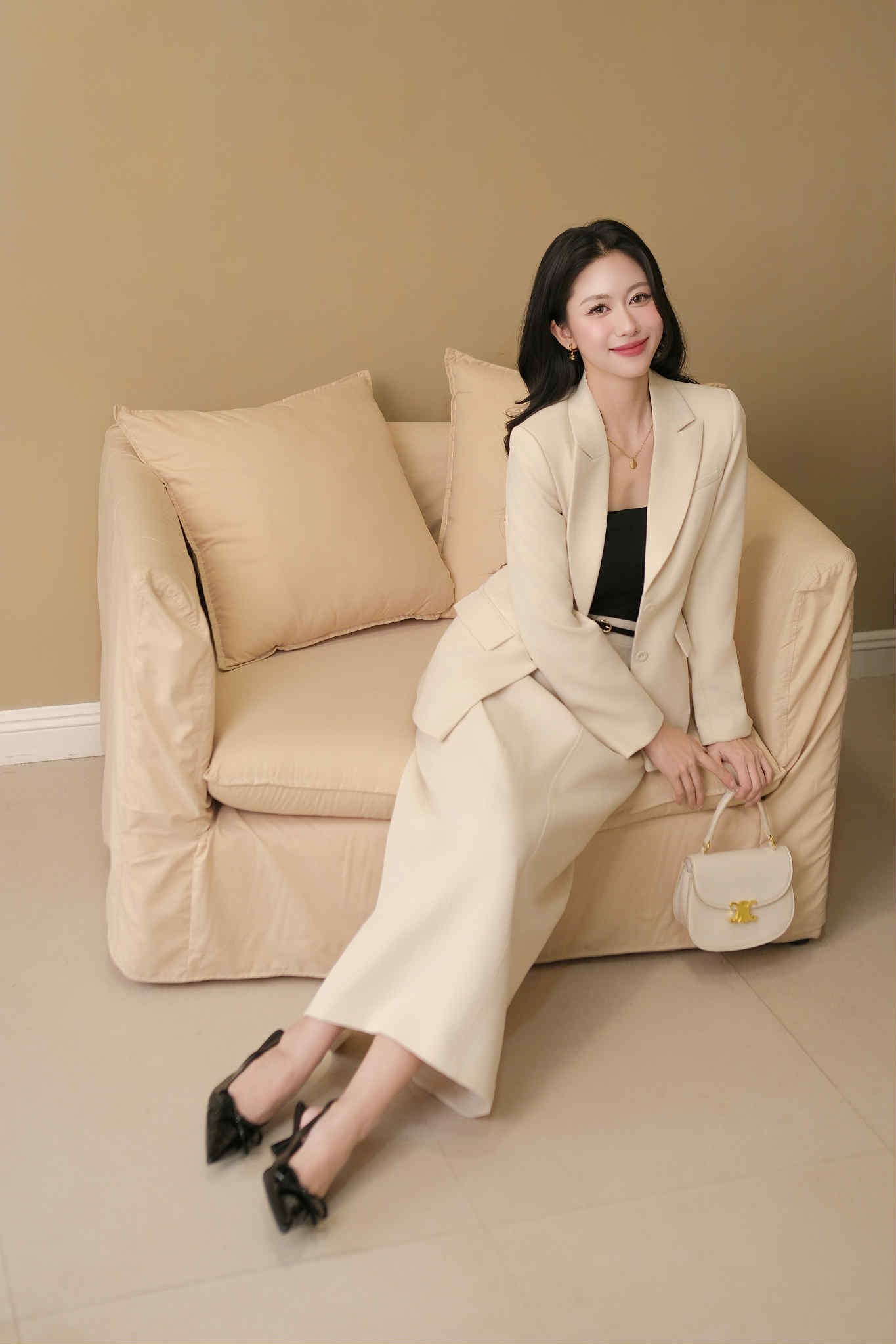 ÁO VEST ĐÍNH HOA CHIẾT EO ZELDA