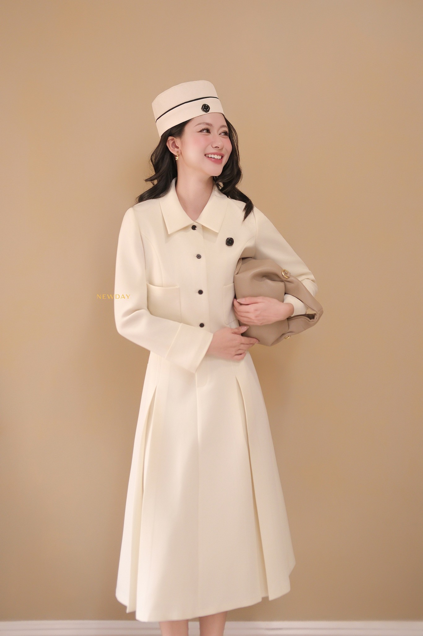 ÁO VEST DÁNG LỬNG CỔ ĐỨC LECIE