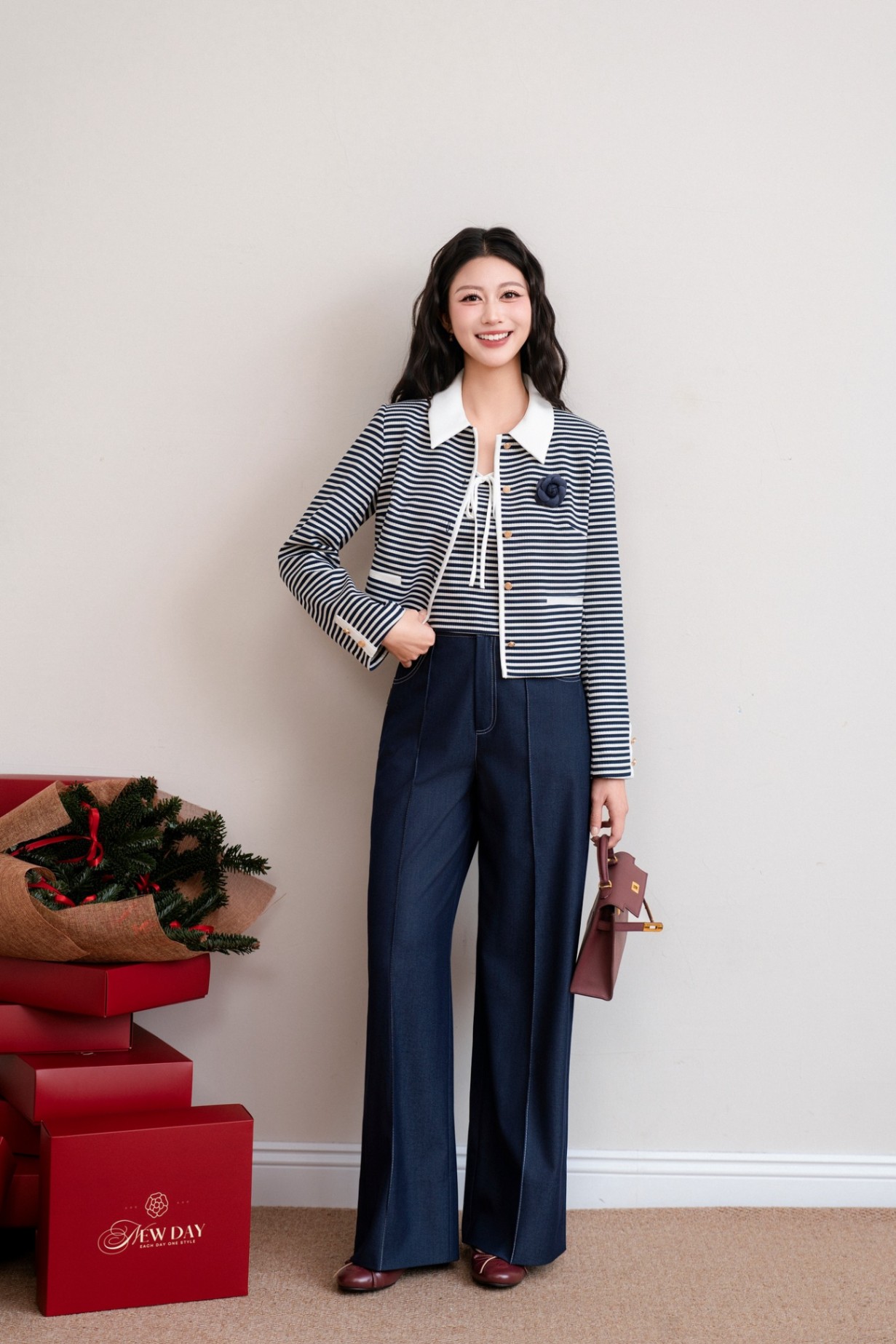 ÁO DÀI TAY CỔ ĐỨC PHỐI VIỀN DILLAN