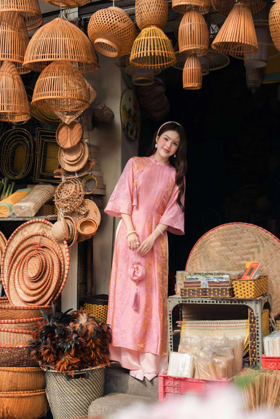 ÁO DÀI TƠ ÁNH TAY LỠ THIỀU HOA