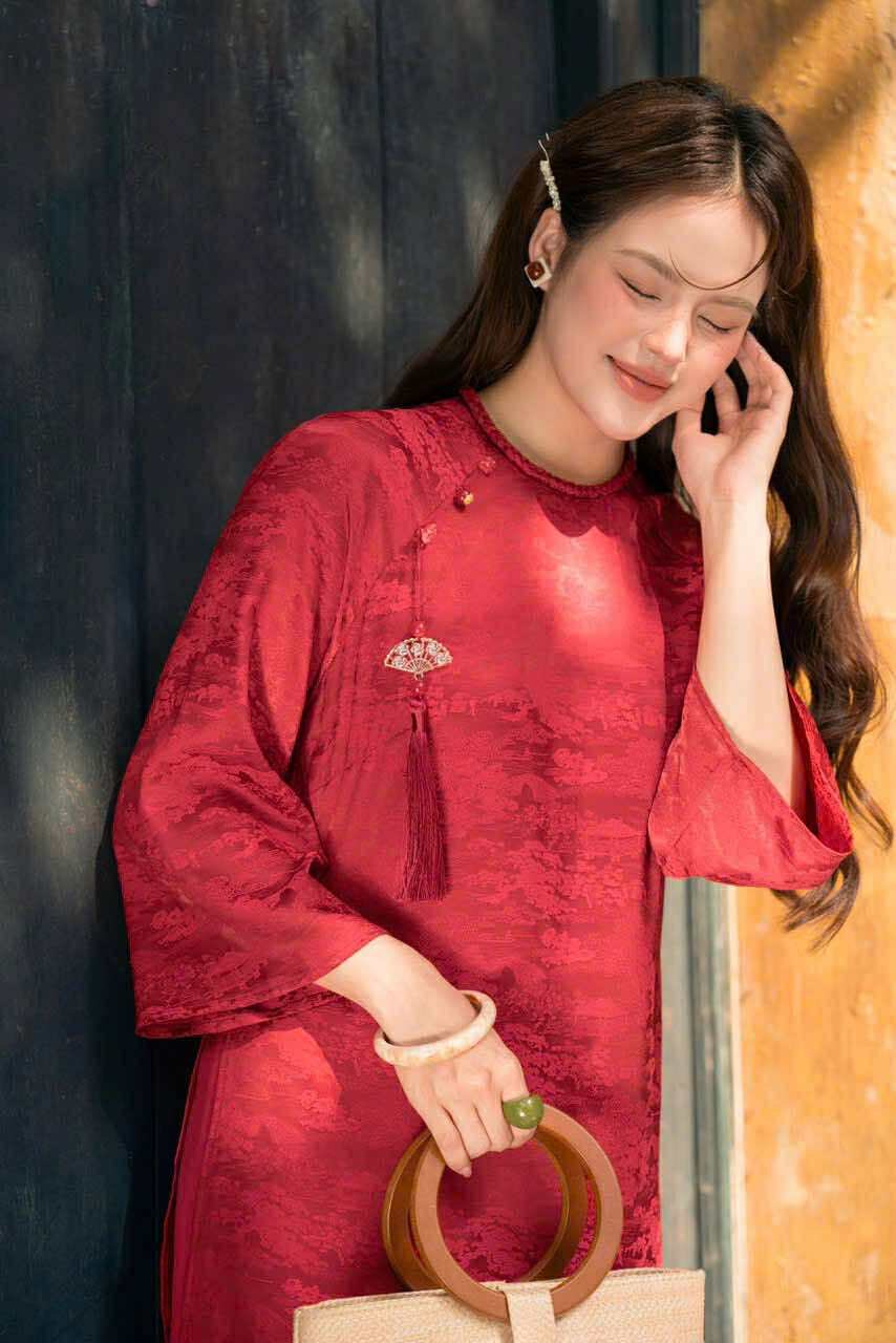 ÁO DÀI LỤA CỔ TRÒN HỒNG VÂN