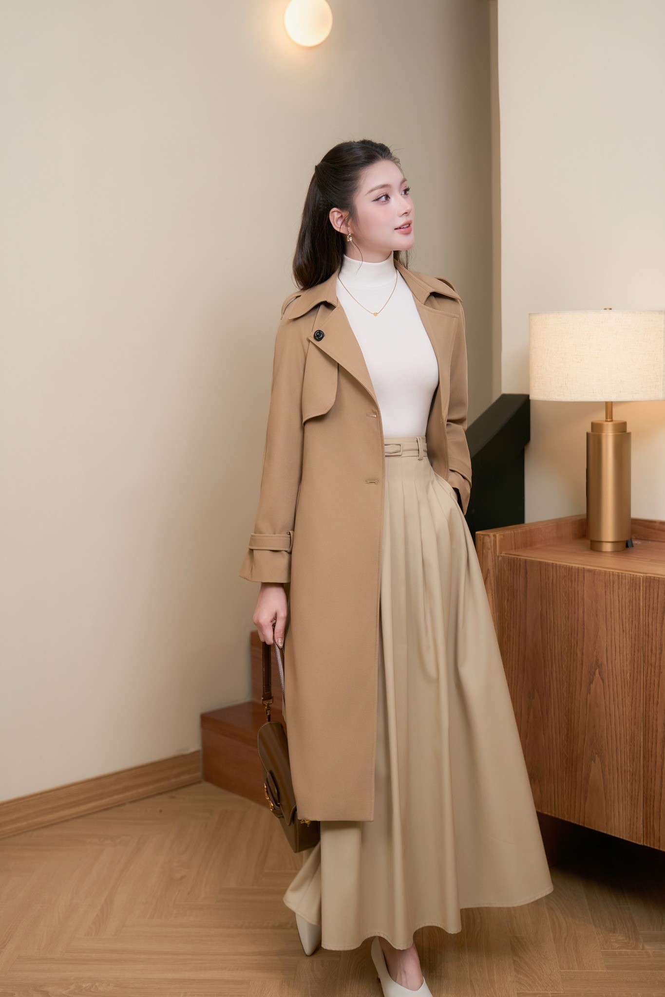 CHÂN VÁY DÀI XẾP LY KÈM ĐAI COLM