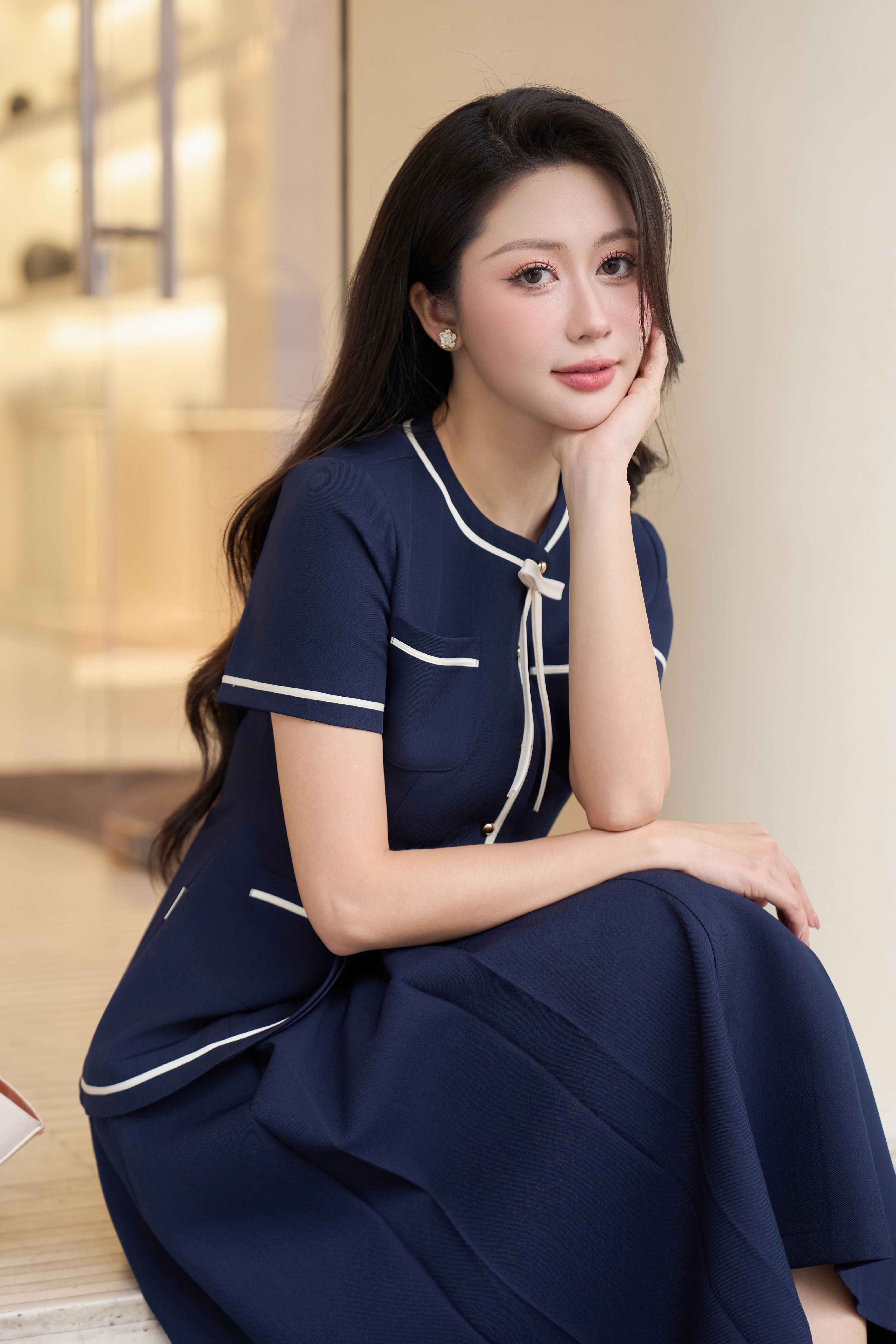 ÁO CHIẾT EO PHỐI VIỀN TÚI ỐP MABEL