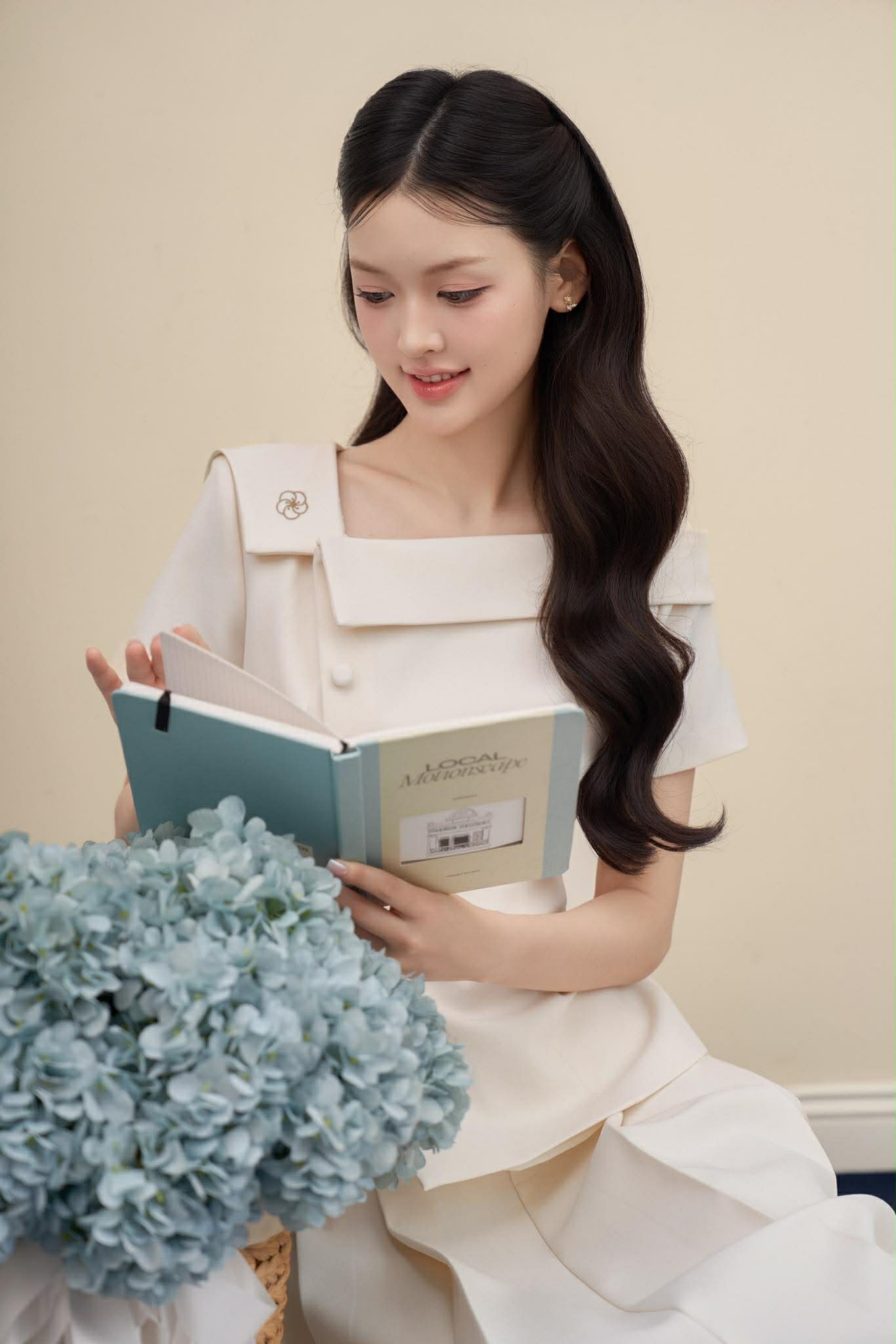 ÁO CỔ LỆCH VẠT CHÉO STEPHEN