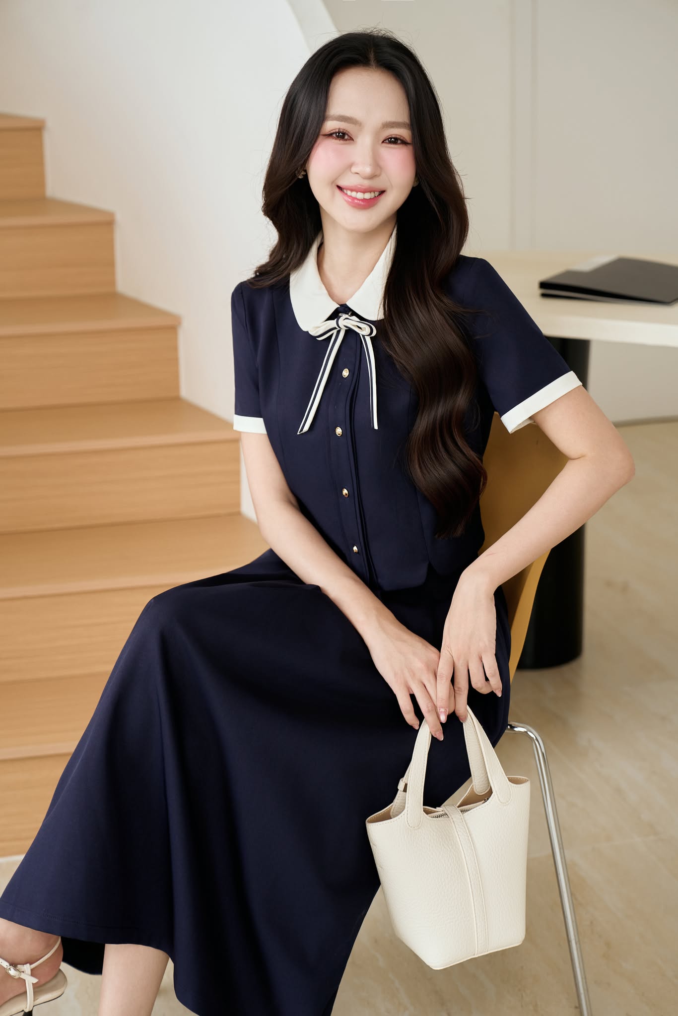 ÁO CỔ SEN PHỐI NƠ STELLA