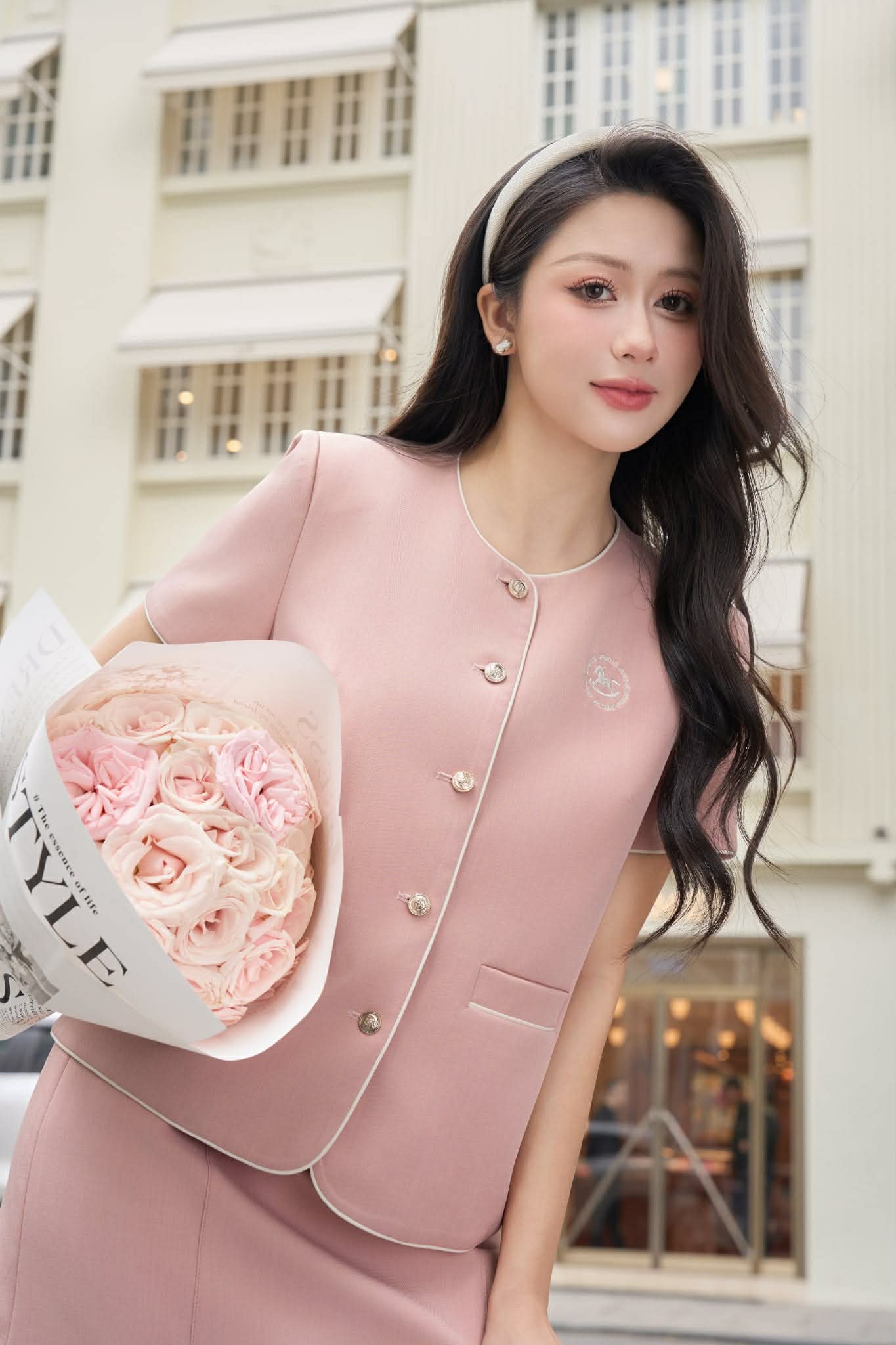 ÁO DÁNG SUÔNG THÊU HOA TIẾT SELINA