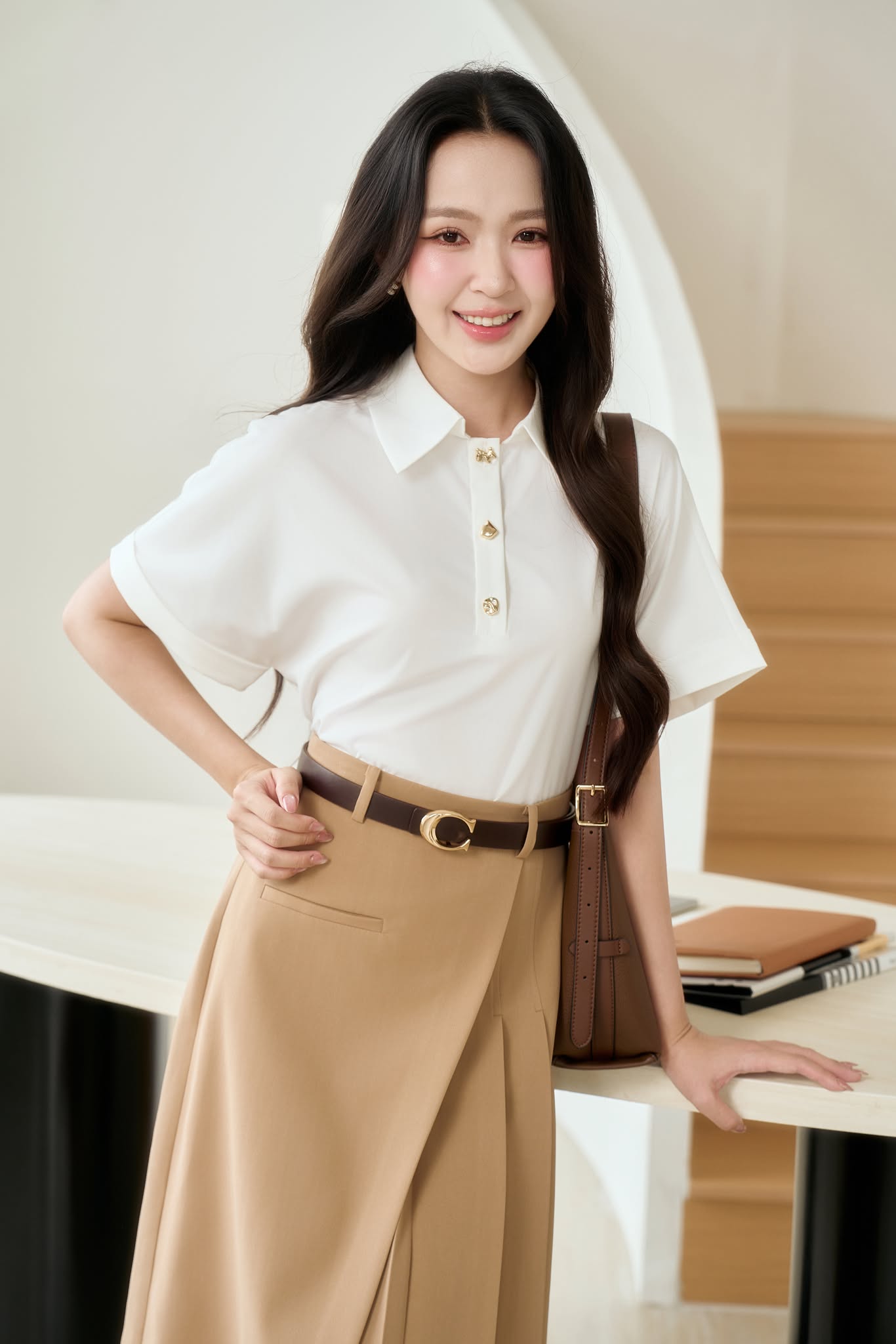 ÁO SƠ MI CỔ ĐỨC TAY TRỄ ZILA