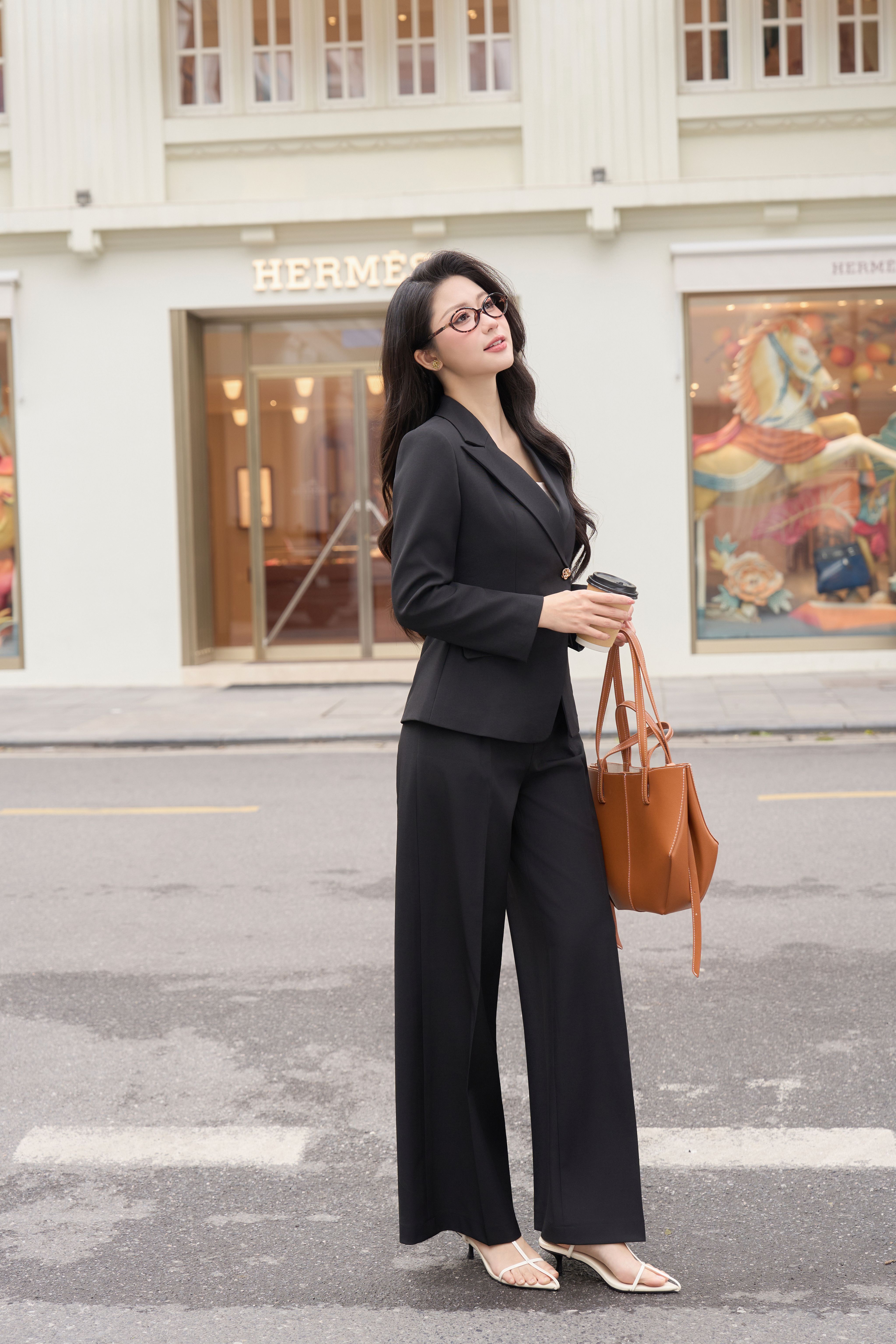 ÁO VEST VẠT CHÉO 1 CÚC ADA
