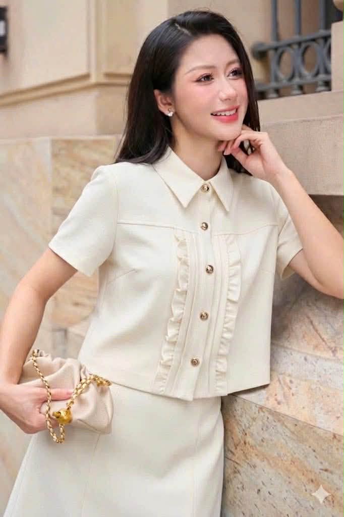 CHÂN VÁY CHỮ A THÊU HỌA TIẾT SELINA