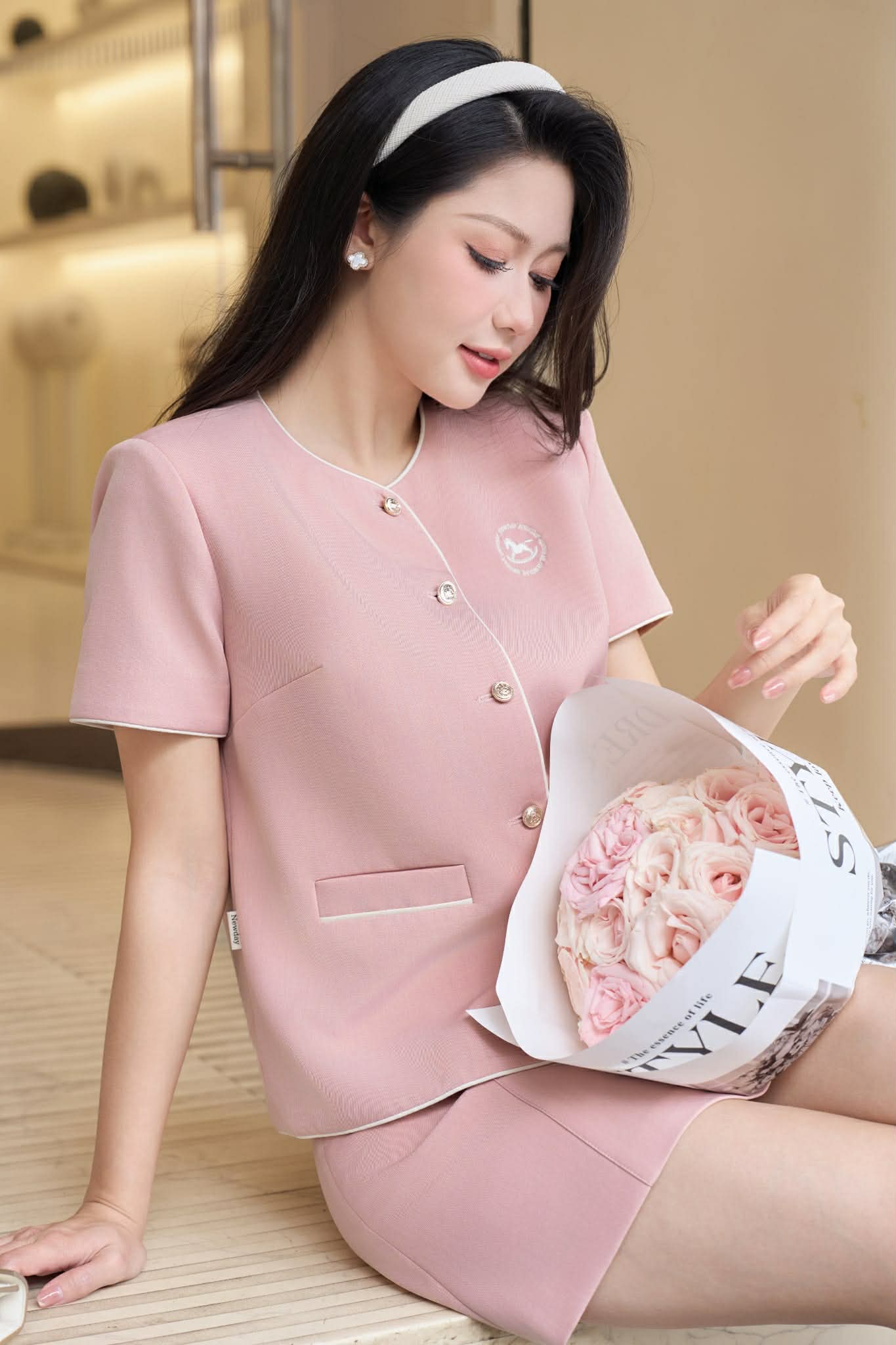 CHÂN VÁY CHỮ A THÊU HỌA TIẾT SELINA