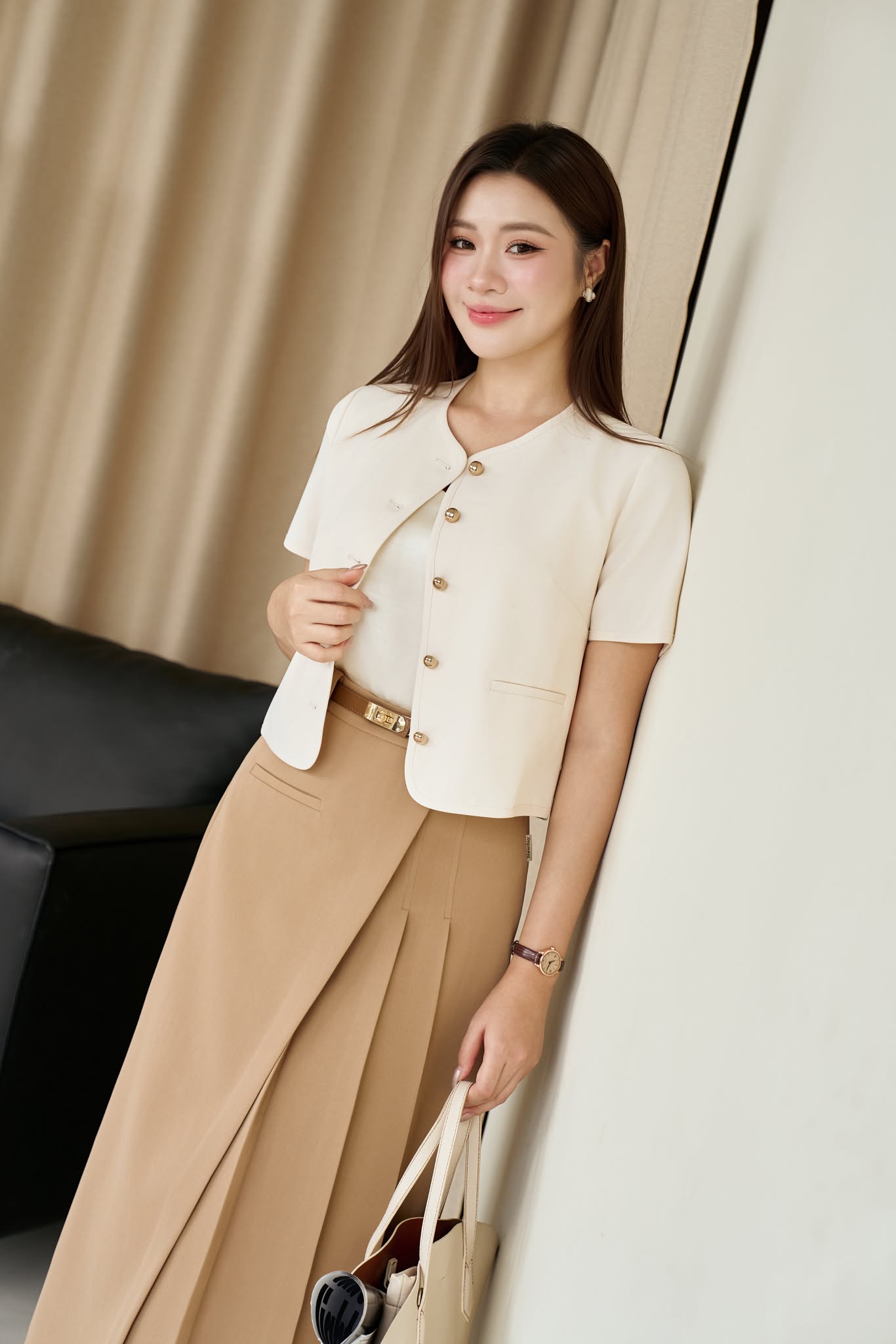 CHÂN VÁY XẾP LY VẠT CHÉO TASHI
