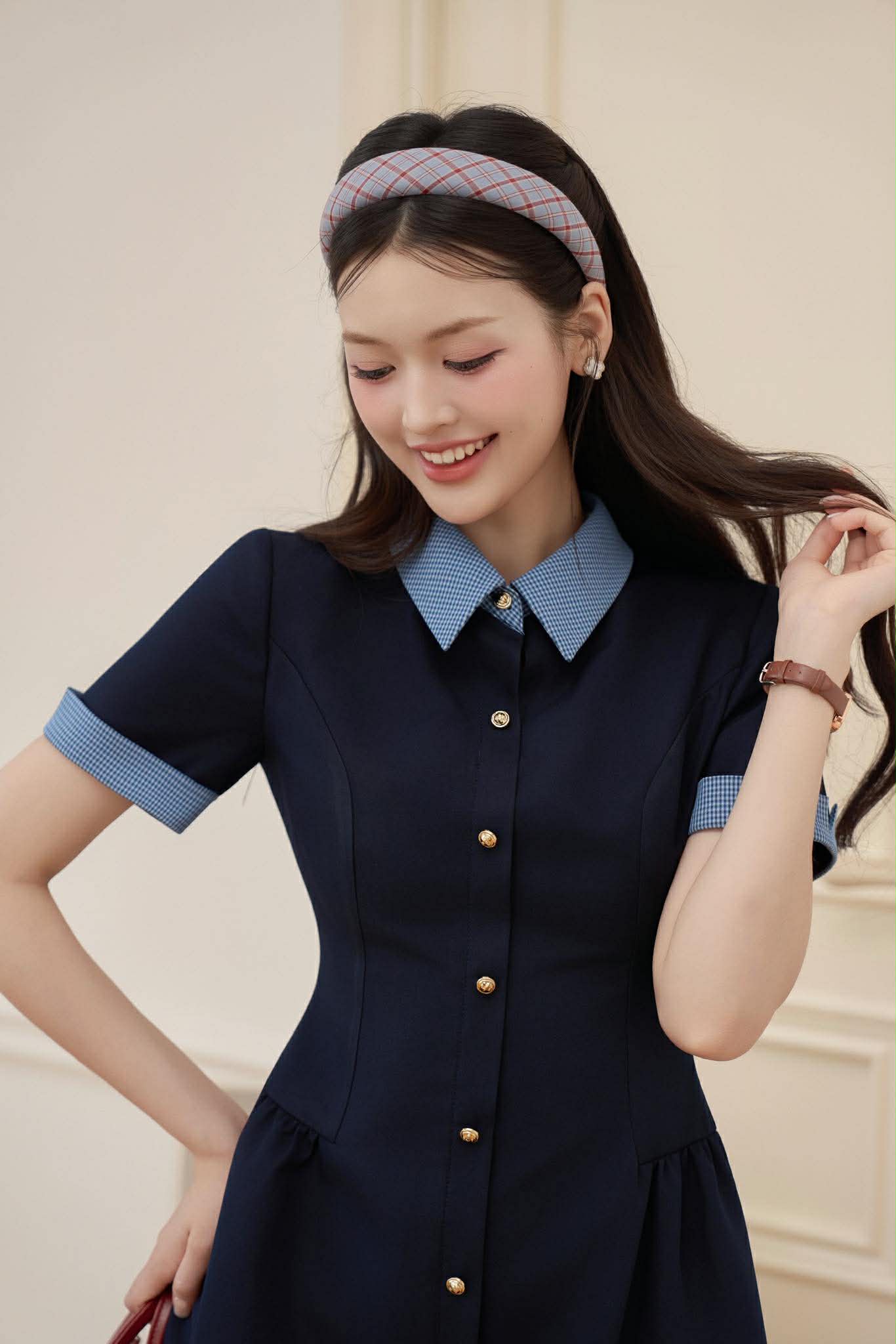 ĐẦM NHÚN HÔNG CỔ SƠMI ZANE