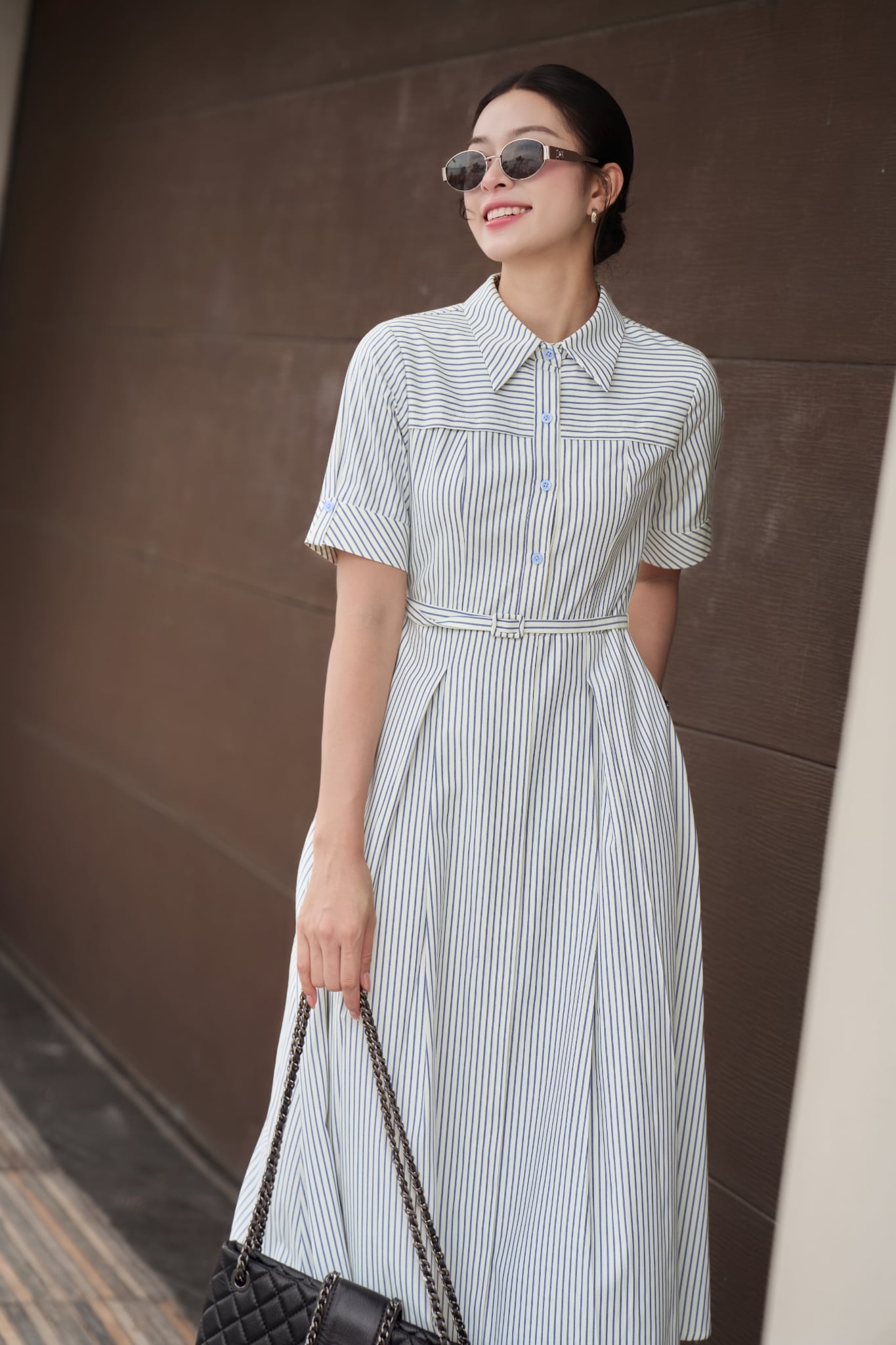 ĐẦM SƠ MI KẺ KÈM ĐAI CAMI