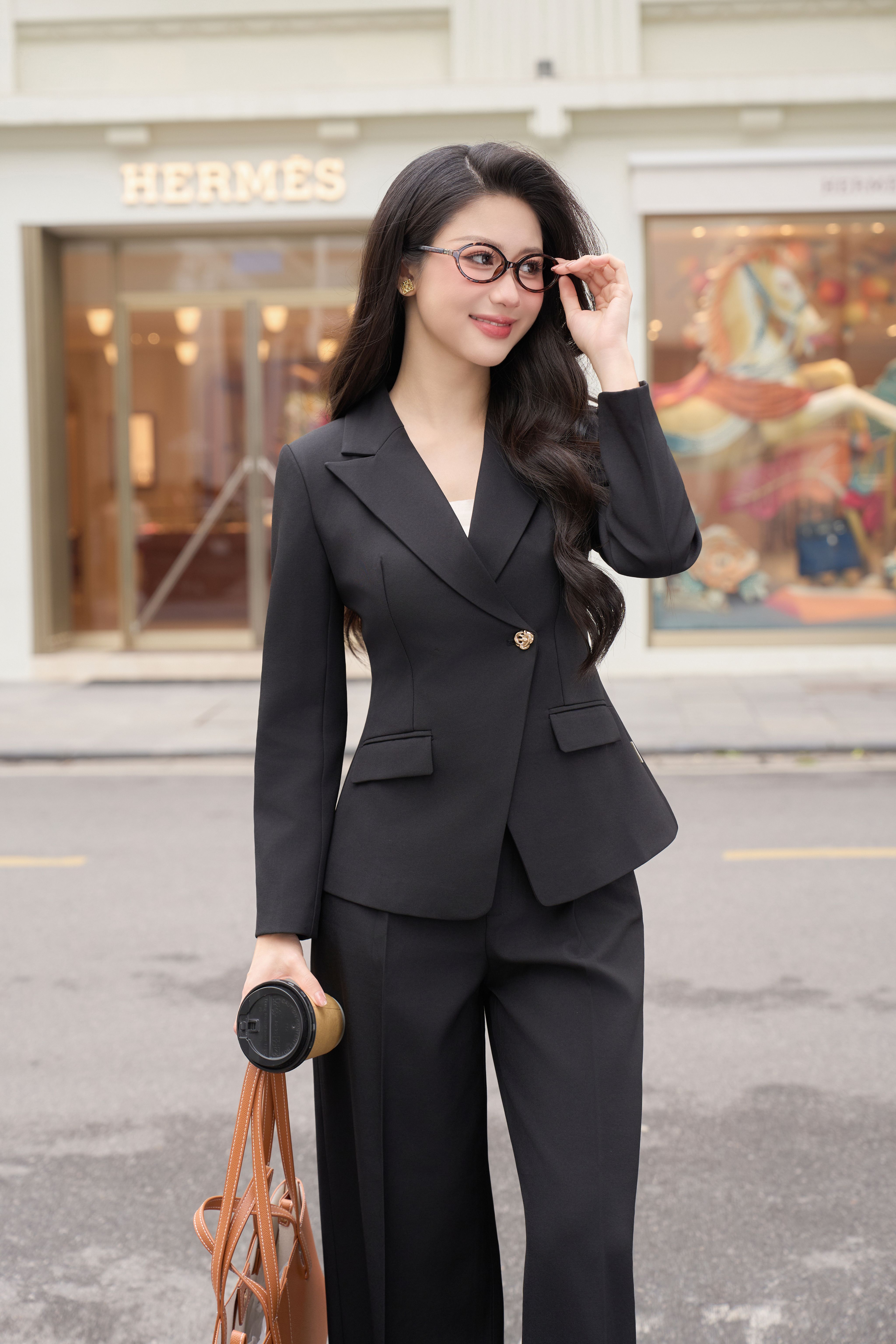 QUẦN DÁNG SUÔNG ĐỈA ĐÔI ADA