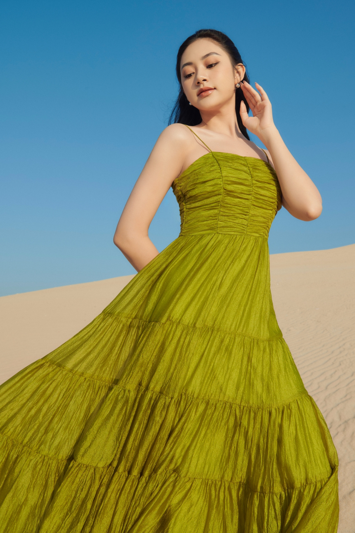 MS736 Váy đầm hai dây maxi xoắn eo, váy đầm suông đũi lụa mềm mát đi chơi  đi biển | Phu Linh - Fashion & More