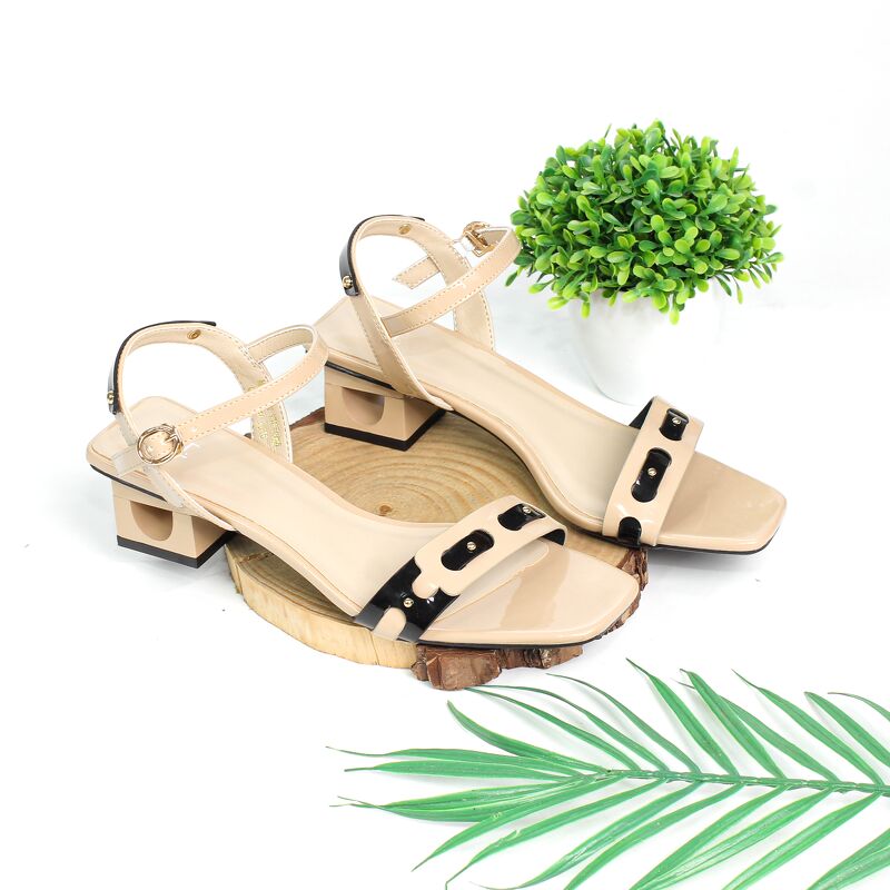 Giày Sandal Cao Gót 3cm Quai Phối Màu X531