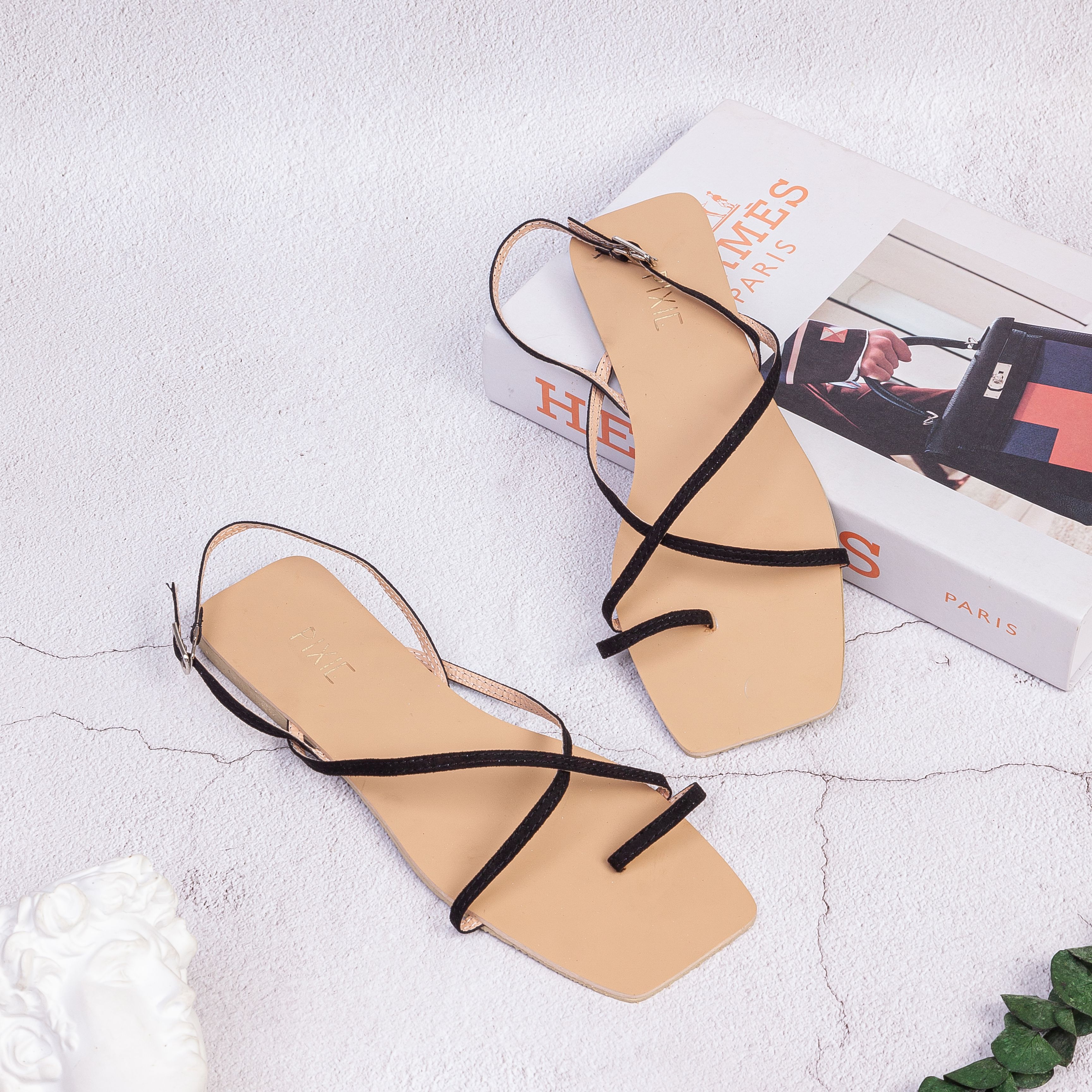 Giày Sandal Bệt Xỏ Ngón X961