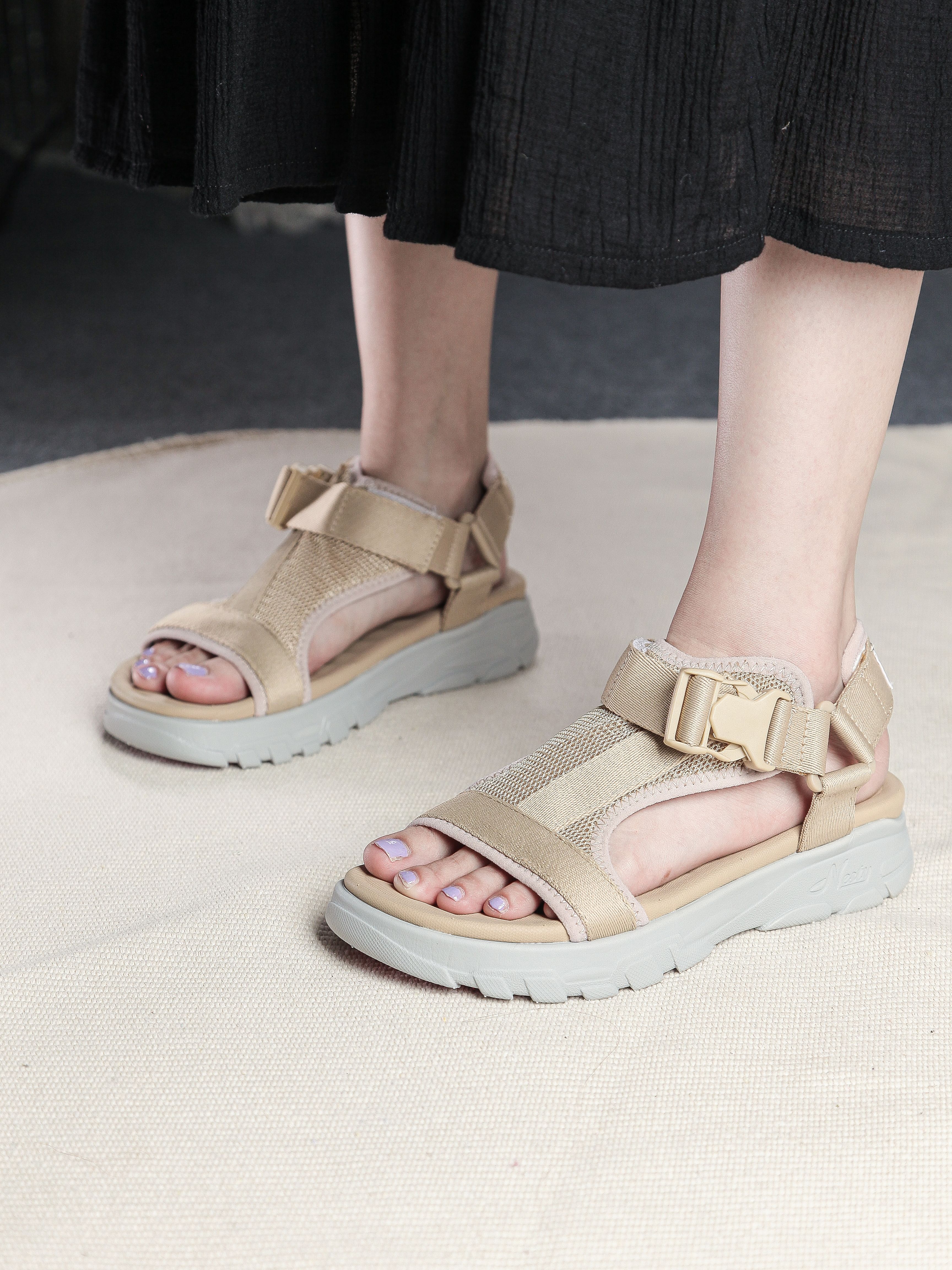 Giày Sandal Bệt Xuất Đế Mềm Quai Dù X854