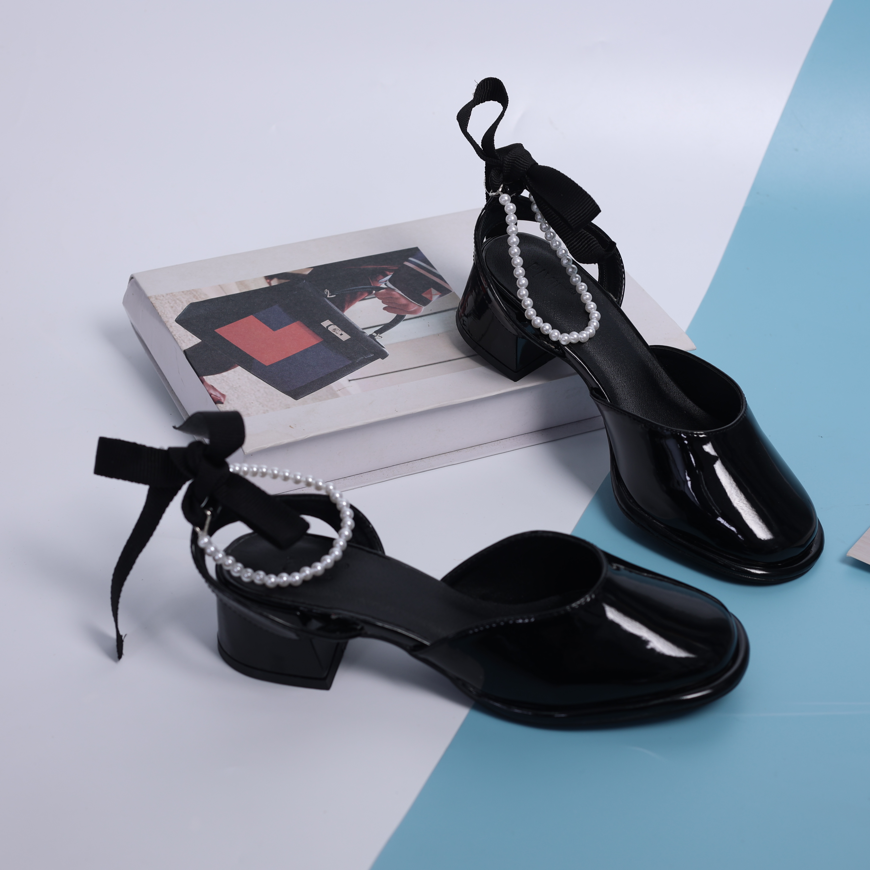 Giày Sandal Cao Gót 3cm Bít Mũi Hậu Nơ X993