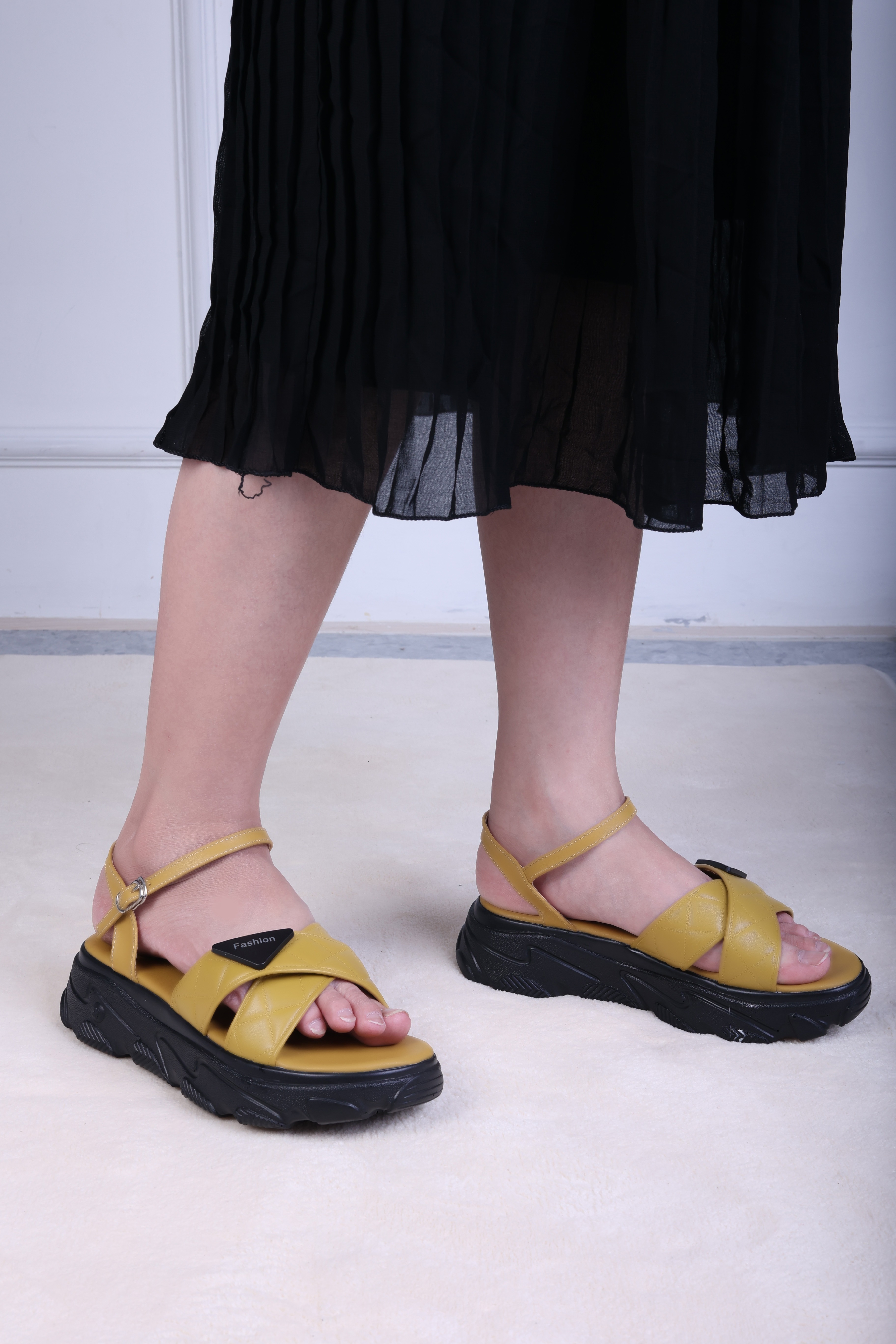 Giày Sandal Xuồng 5cm Quai Chéo H041