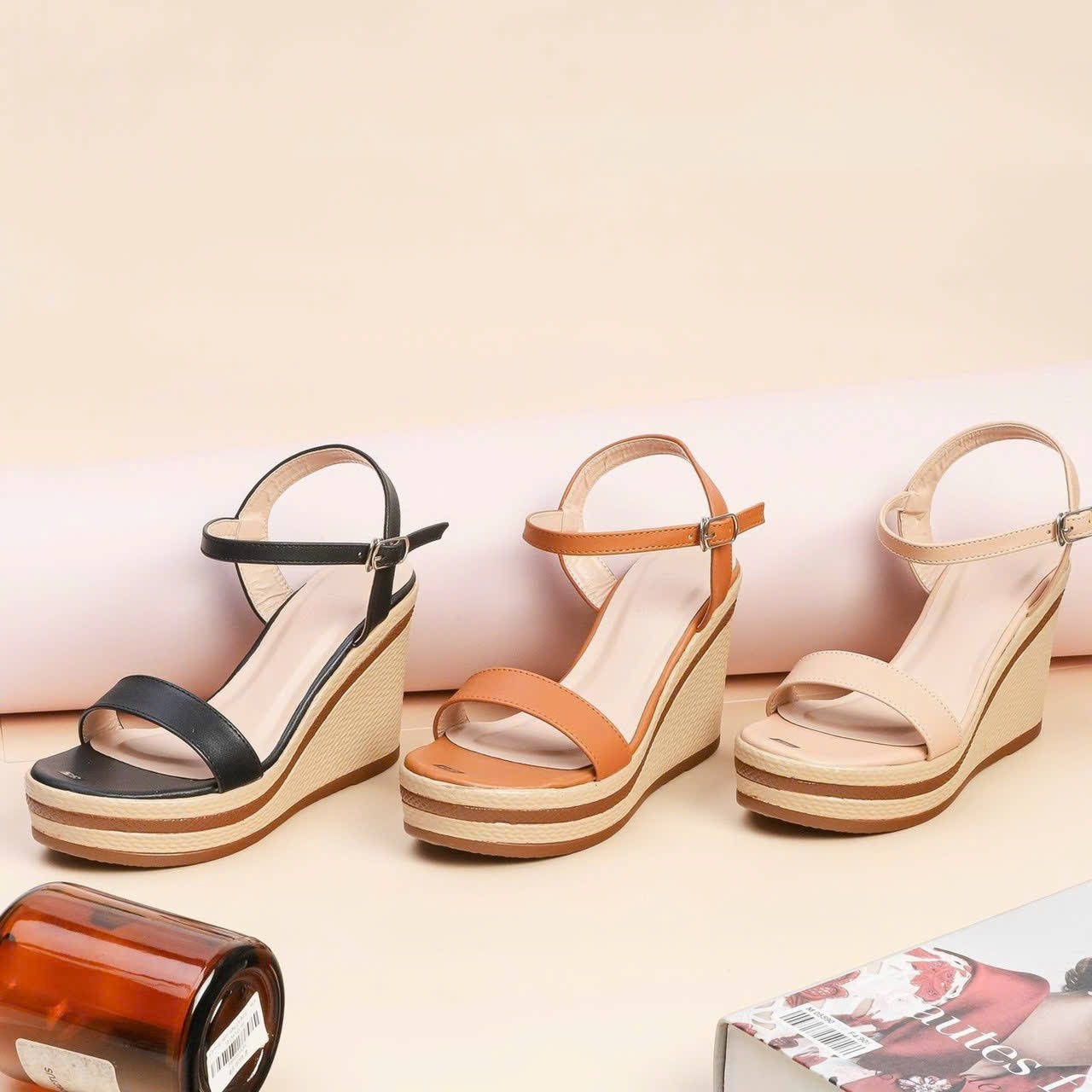 Giày Sandal Đế Xuồng 9cm Quai Ngang H093