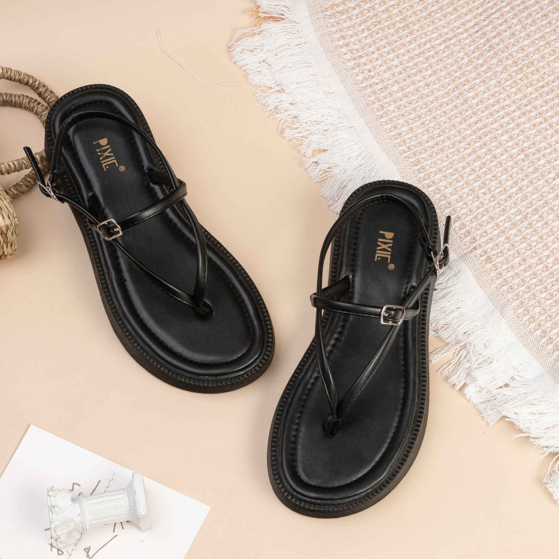 Giày Sandal Đế Xuồng 4cm Xỏ Ngón E141