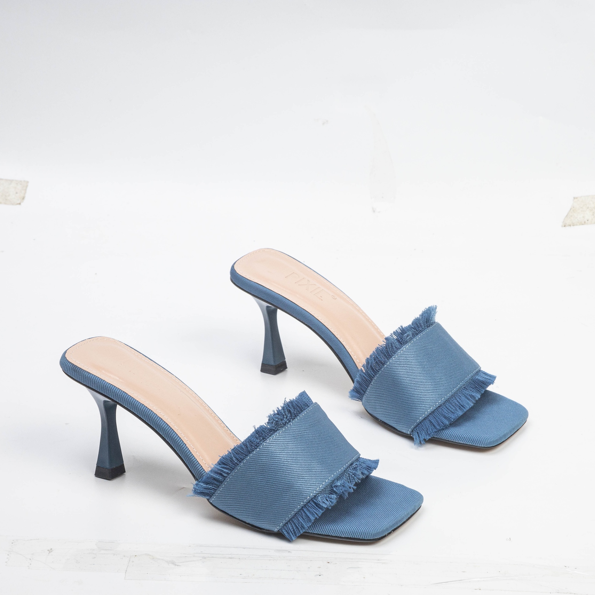 Guốc Cao Gót 7cm Quai Ngang Vải Jean E160