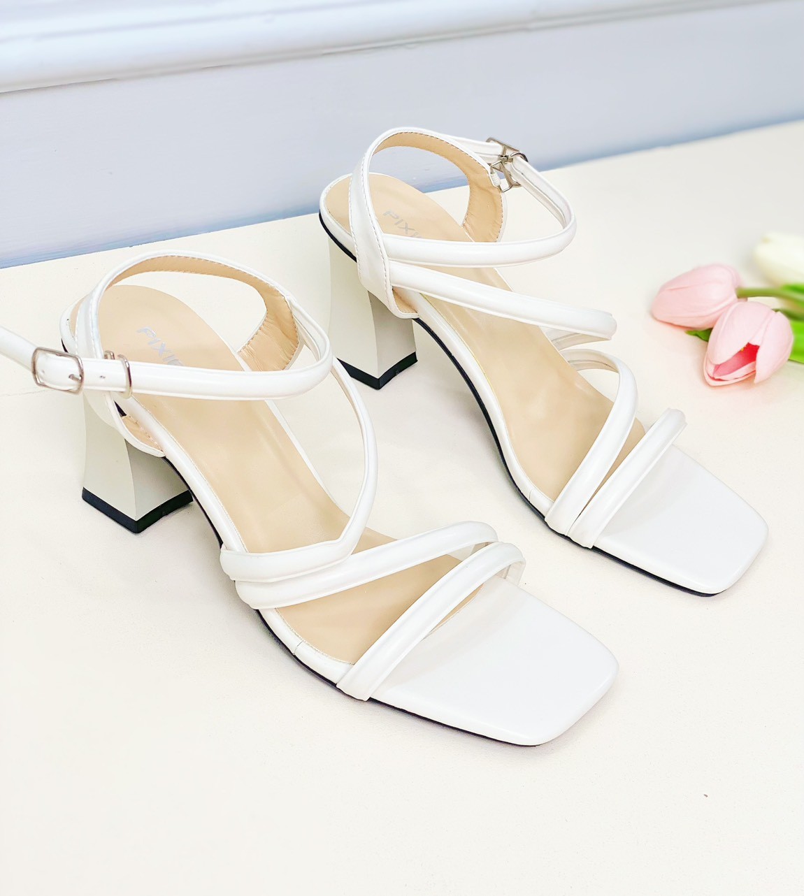 Giày Sandal Cao Gót 7CM Mũi Vuông Phối Quai Mảnh H328