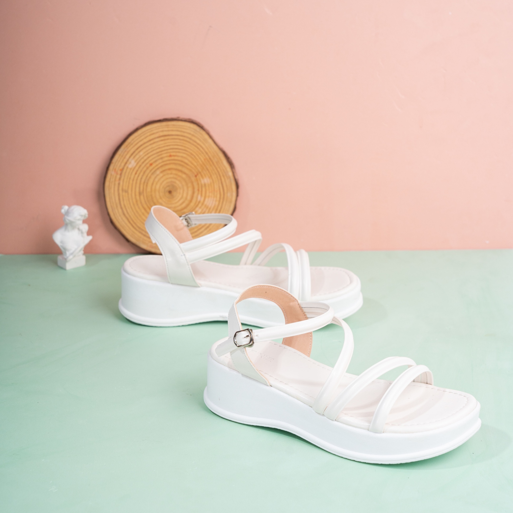 Giày Sandal Đế Xuồng 5cm Quai Mảnh H307 - Pixie