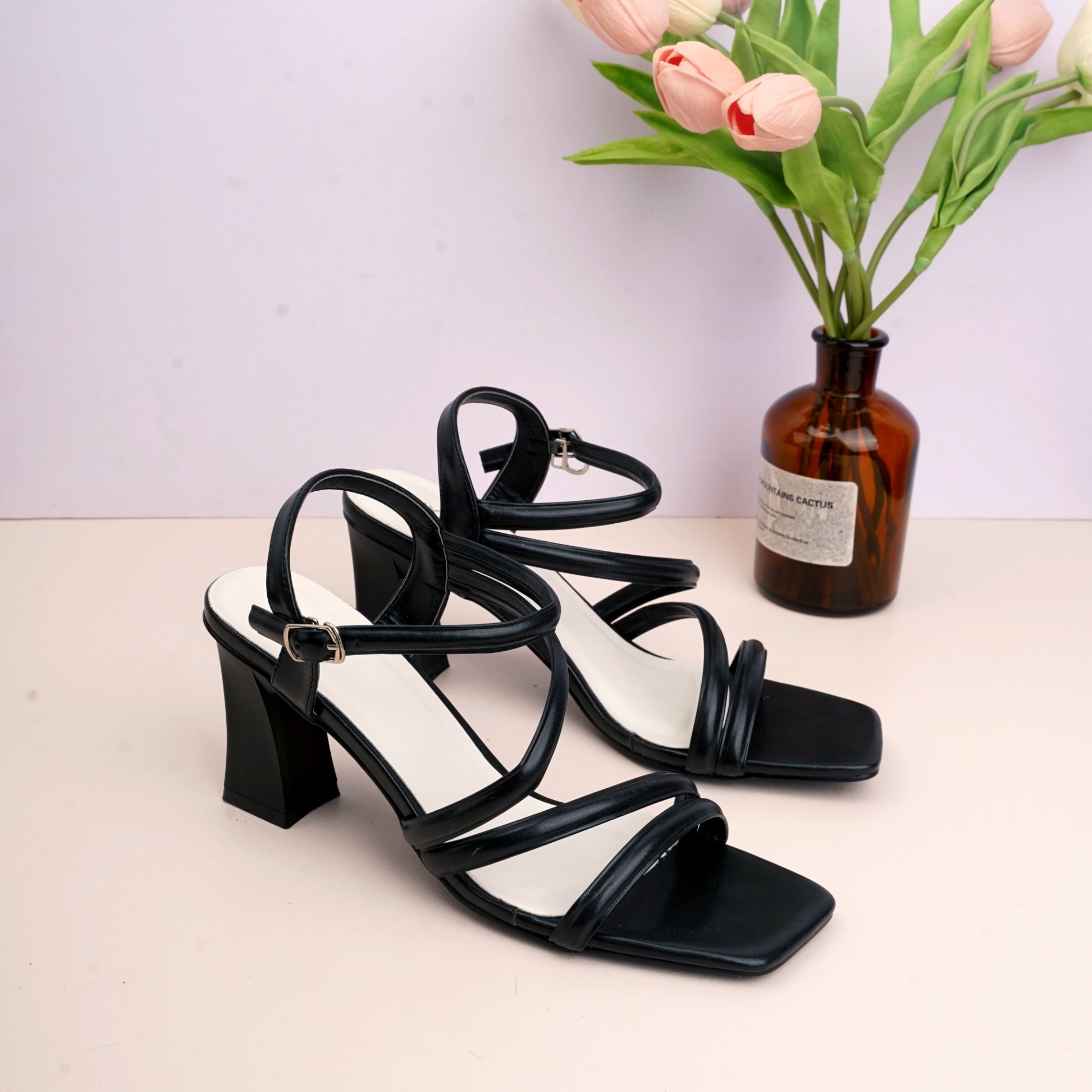 Giày Sandal Cao Gót 7CM Mũi Vuông Phối Quai Mảnh H328