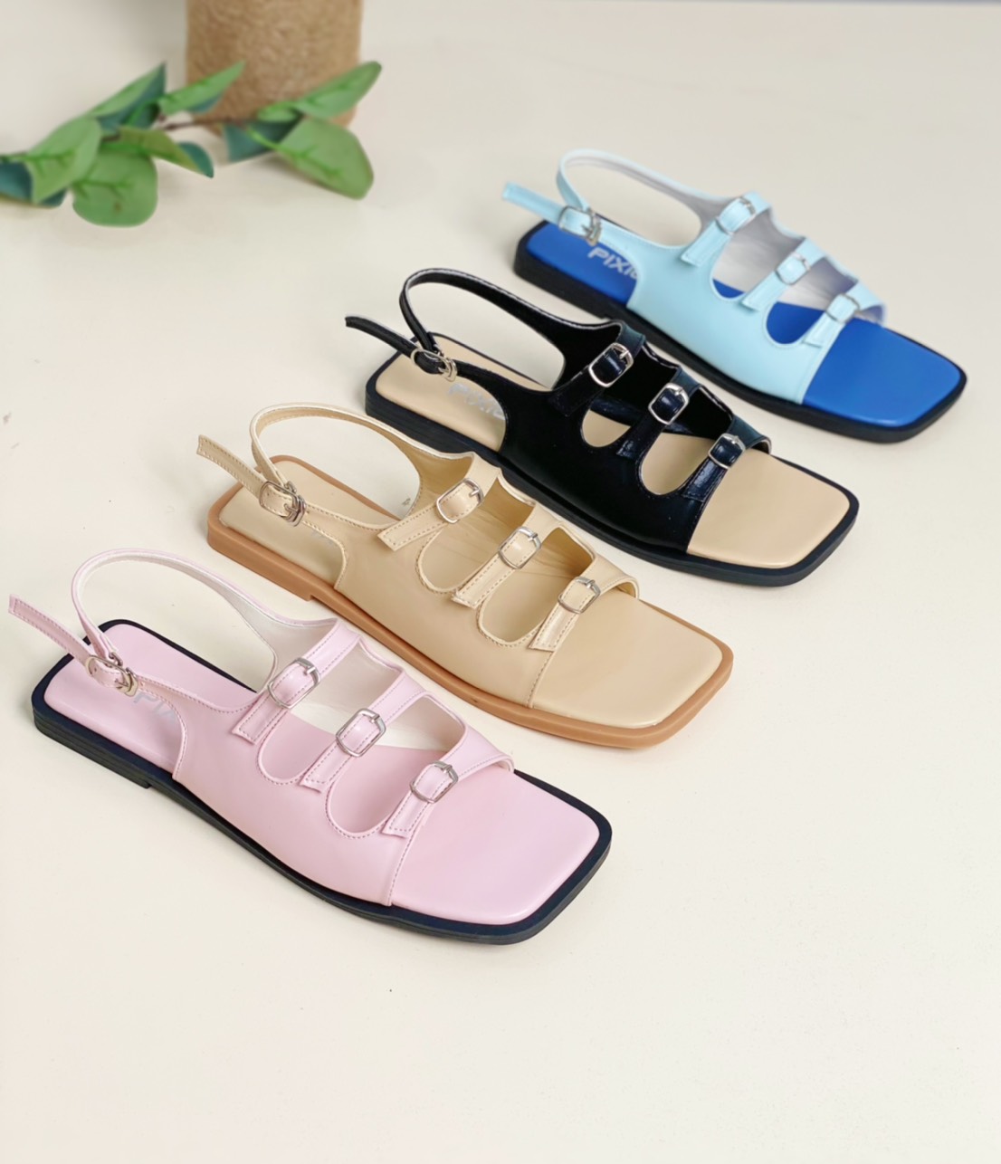 Giày Sandal Bệt Nữ Mũi Vuông Ba Quai Ngang Gắn Khoá H325