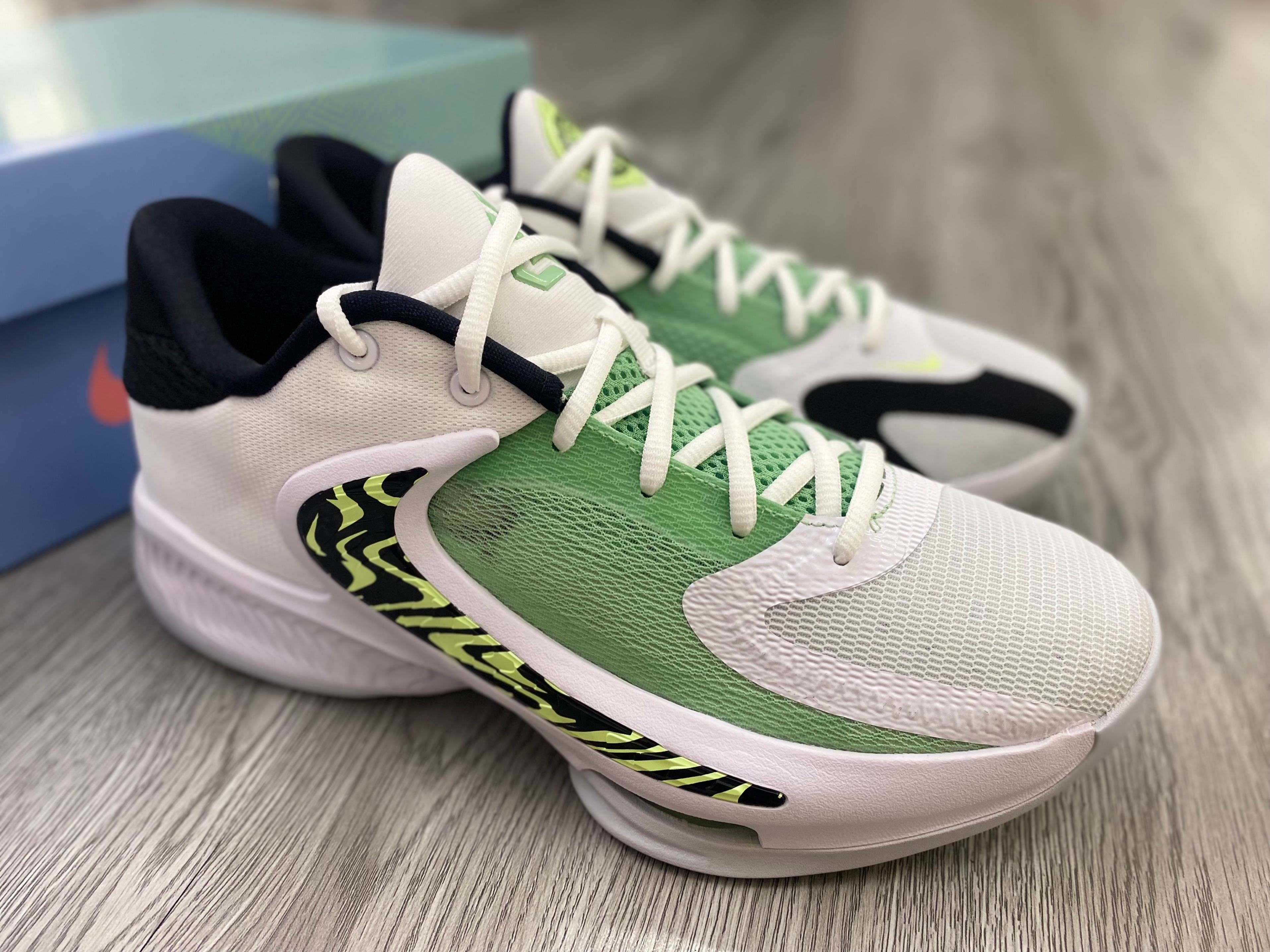 Giày bóng rổ chính hãng Nike Zoom Freak 4 “Barely Volt”  DJ6148-100/DJ6149-100/ Giannis Antetokounmpo