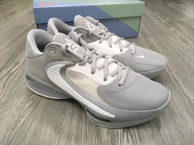 Giày bóng rổ chính hãng Nike Zoom Freak 4 TB Wolf Grey White - DO9679-001/ Giannis Antetokounmpo