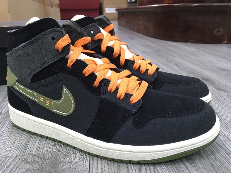 Giày thể thao chính hãng Nike Air Jordan 1 Mid SE 'Light Olive' FD6817-003/ Michael Jordan