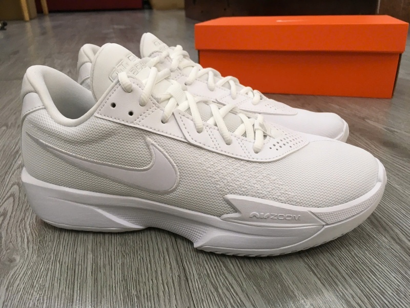 Giày bóng rổ chính hãng Nike GT Cut Academy 'White' FB2598-103