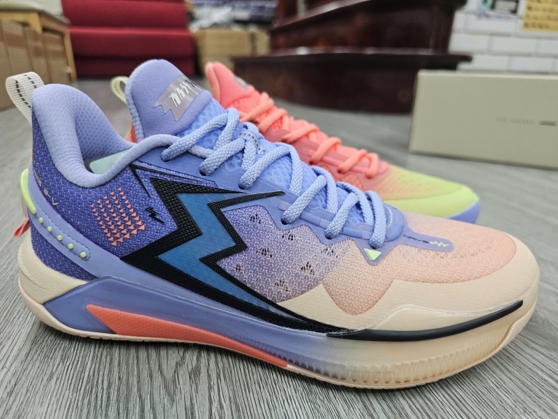 Giày bóng rổ chính hãng 361 Degrees BIG3 5.0 Quick 'Reverse' 672421121-7