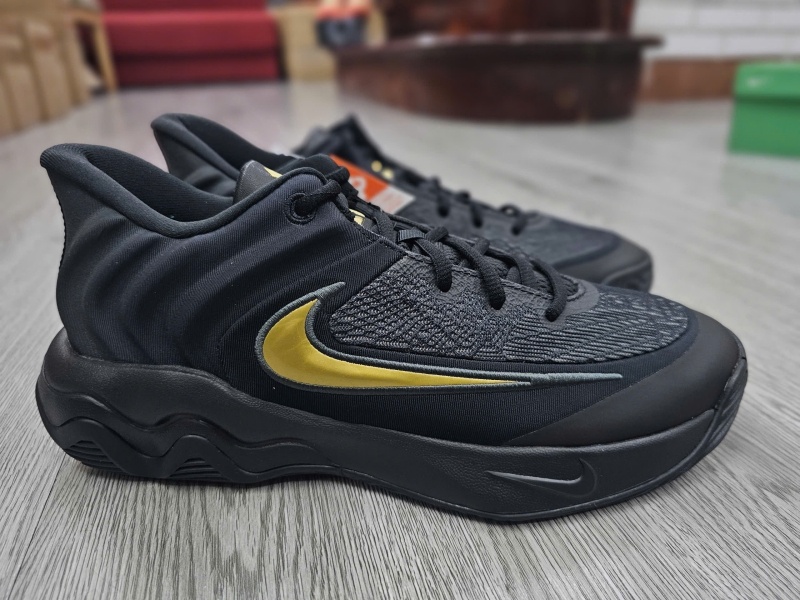 Giày bóng rổ chính hãng Nike Giannis Immortality 4 'Black Metallic Gold' FQ3681-005/ Giannis Antetokounmpo