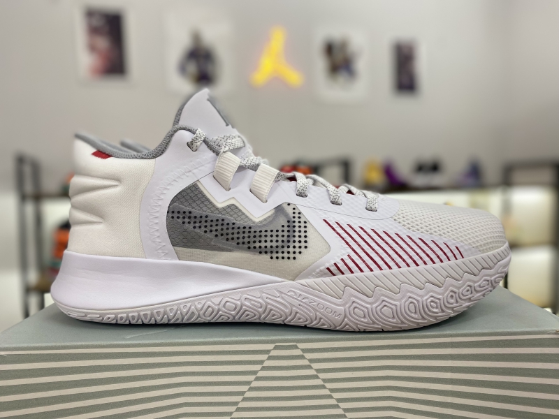 Giày bóng rổ chính hãng Nike Kyrie Flytrap 5