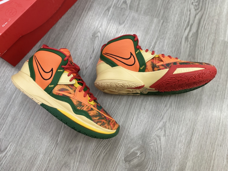 Kyrie hotsell avengers shoes