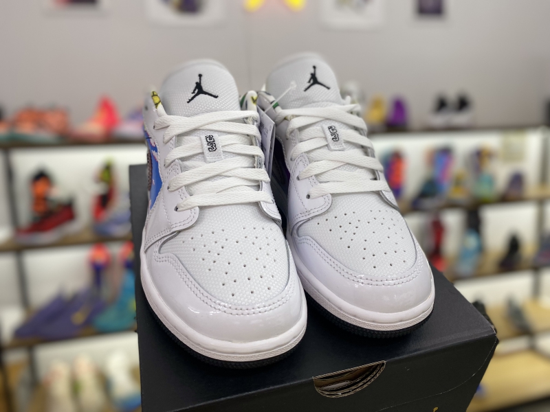 Giày bóng rổ chính hãng Air Jordan 1