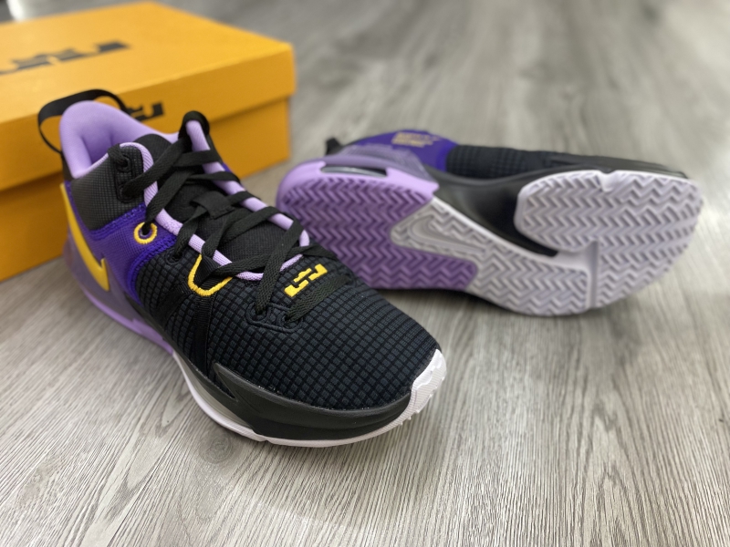 Giày bóng rổ chính hãng Nike LeBron Witness 7