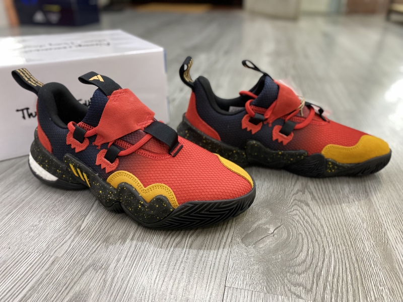 Giày bóng rổ chính hãng Adidas Trae Young 1