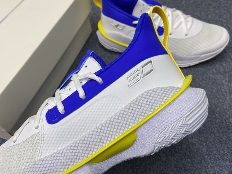 Giày bóng rổ chính hãng Under Armour Curry 7