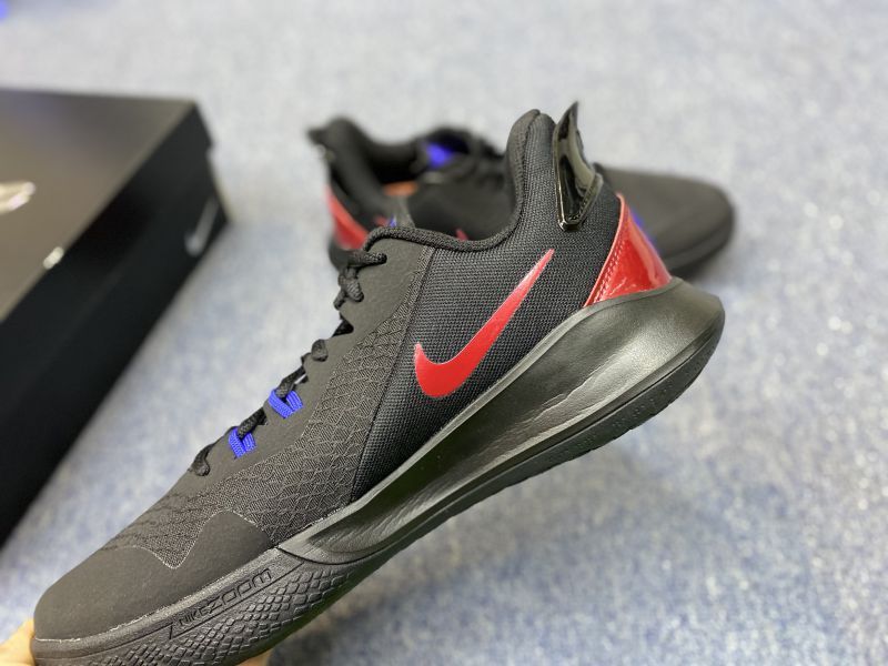 Giày bóng rổ chính hãng Nike Kobe Mamba Fury