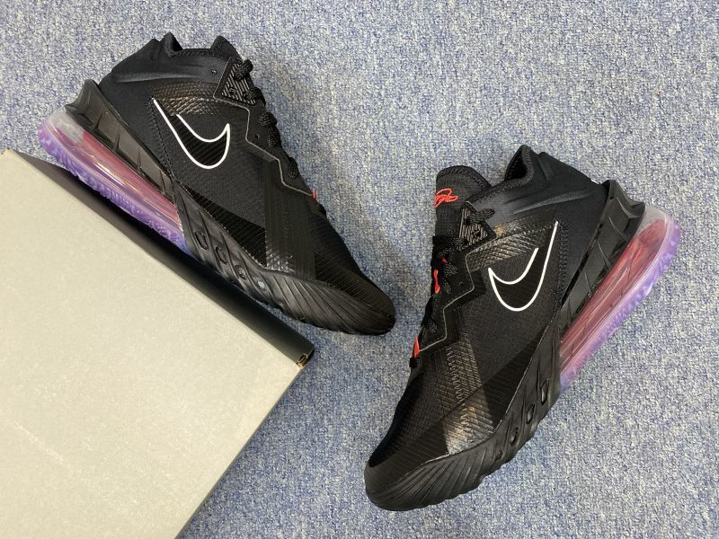 Giày bóng rổ chính hãng Nike LeBron 18